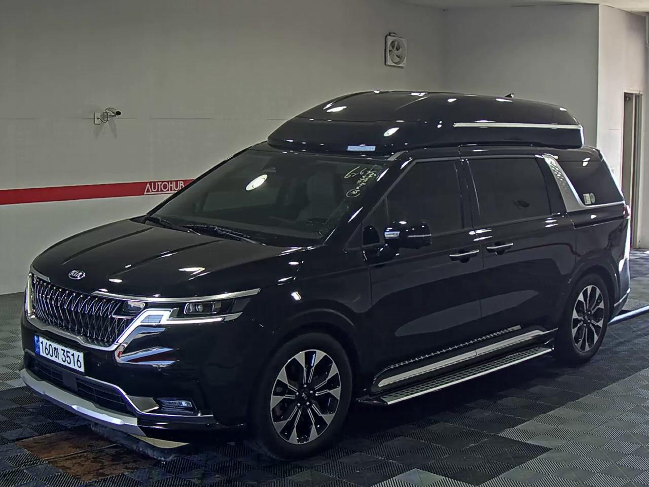 2021 - kia carnival
