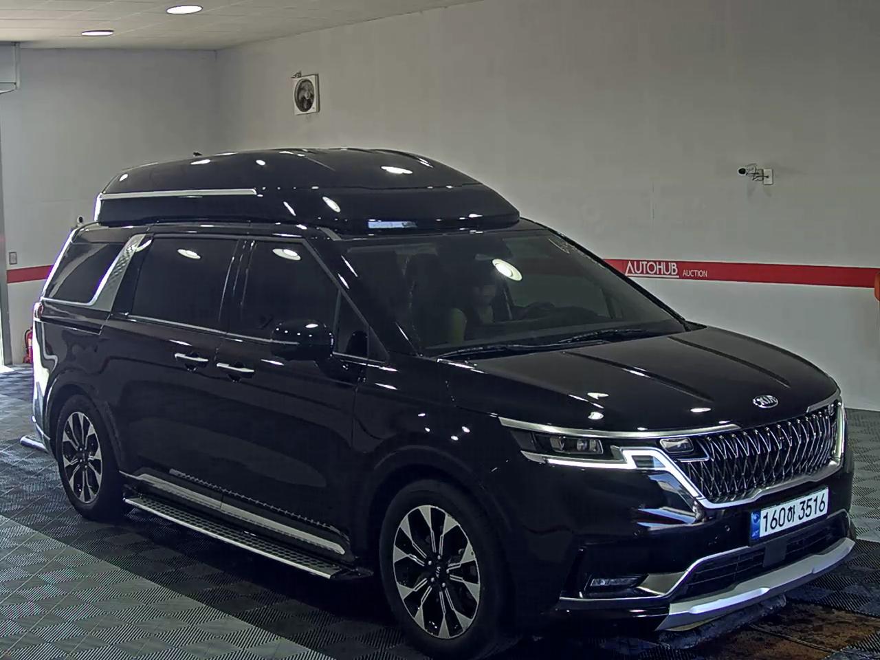 2021 - kia carnival