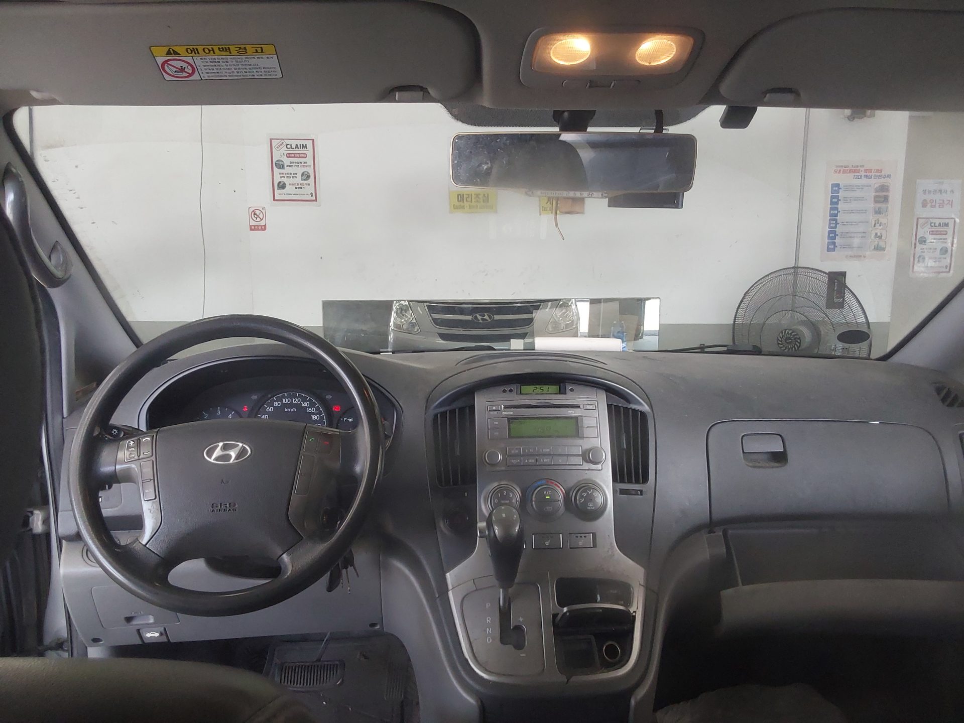 2015 - hyundai grand starex