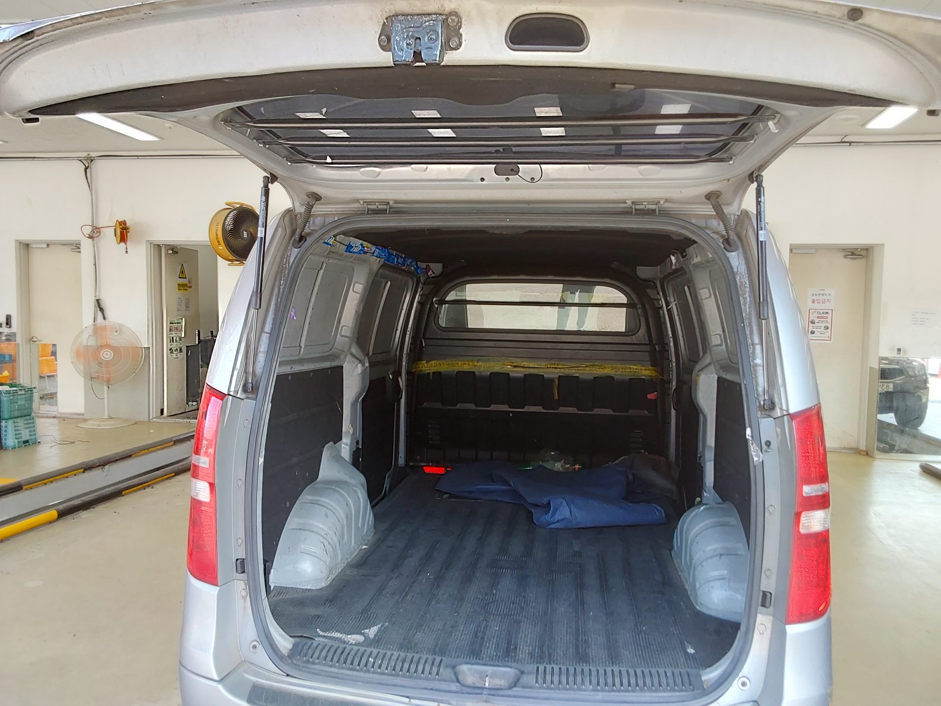 2015 - hyundai grand starex
