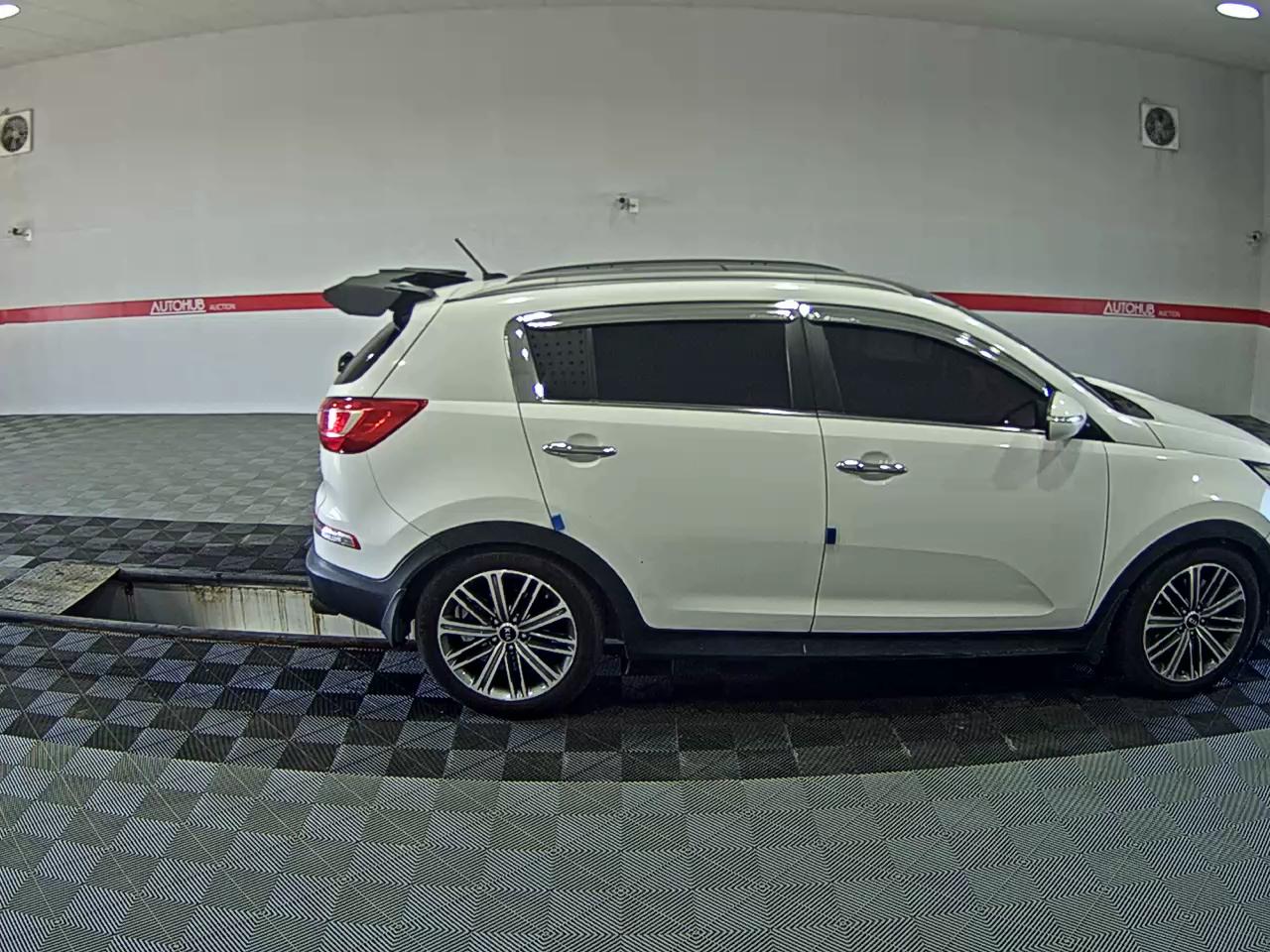 2012 - kia sportage
