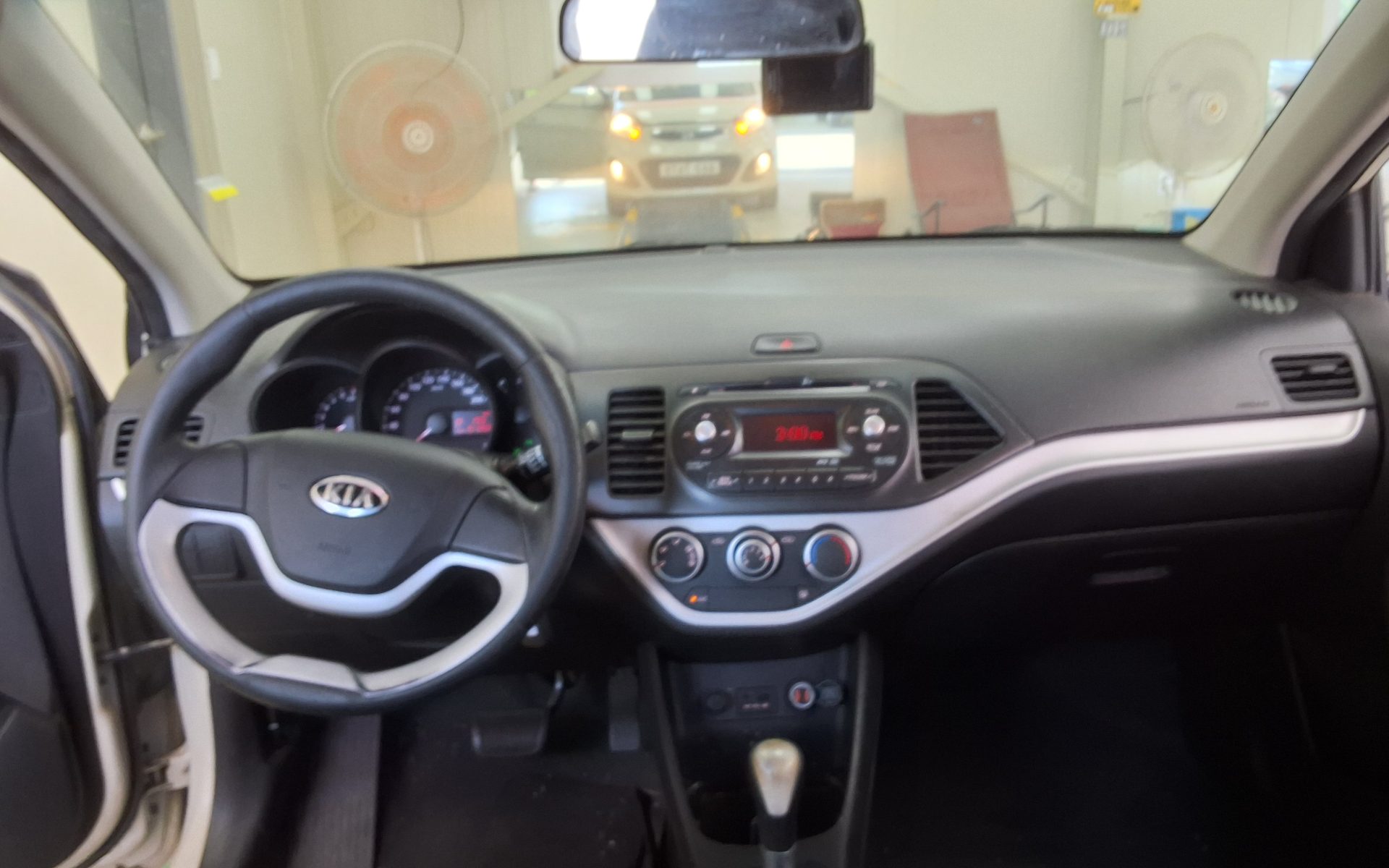2012 - kia morning