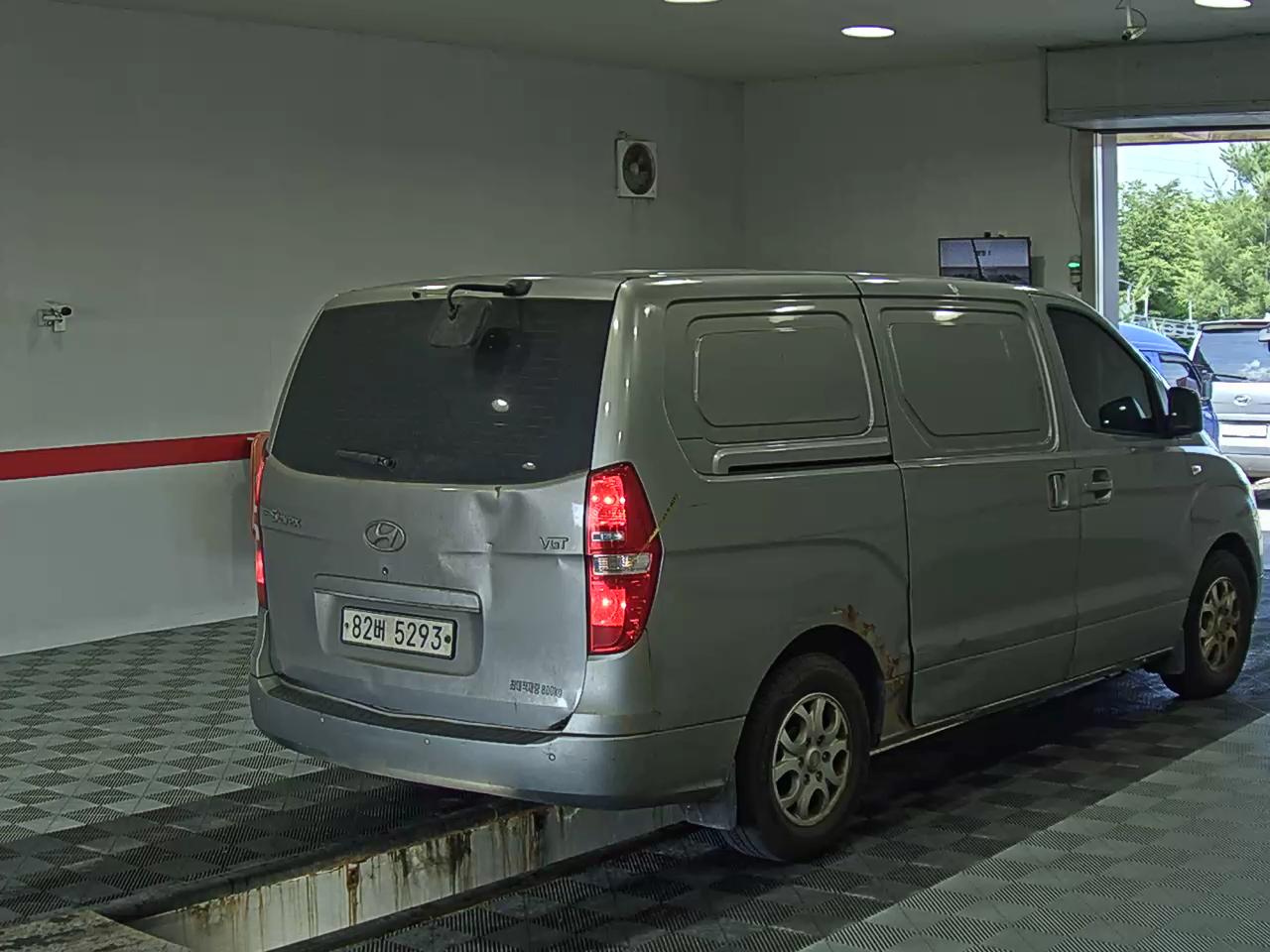 2015 - hyundai grand starex