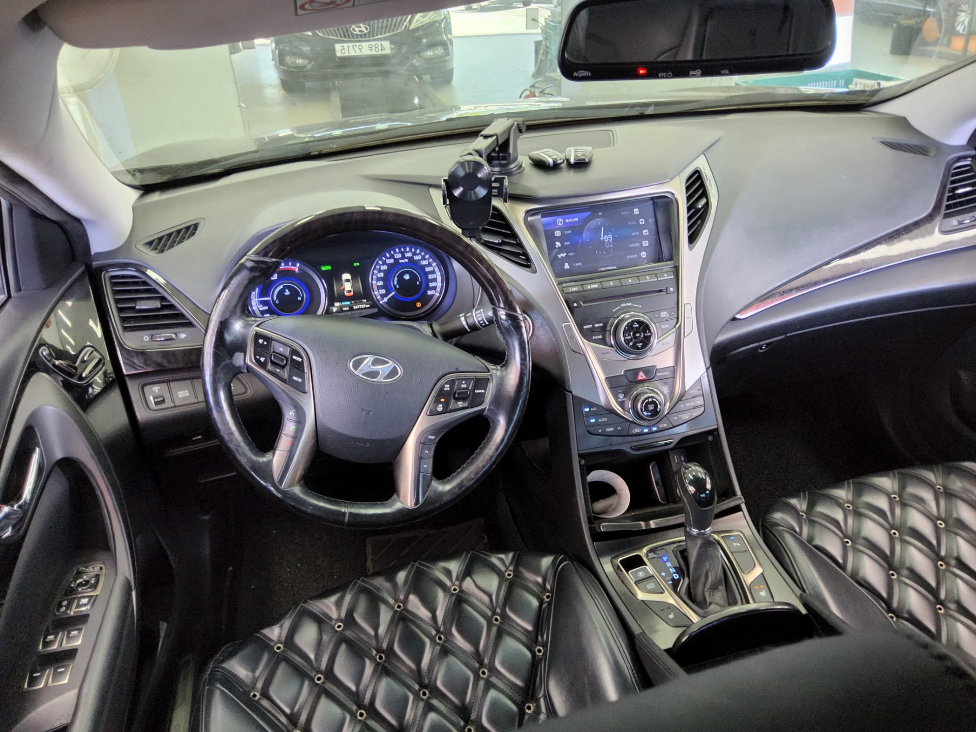 2014 - hyundai grandeur