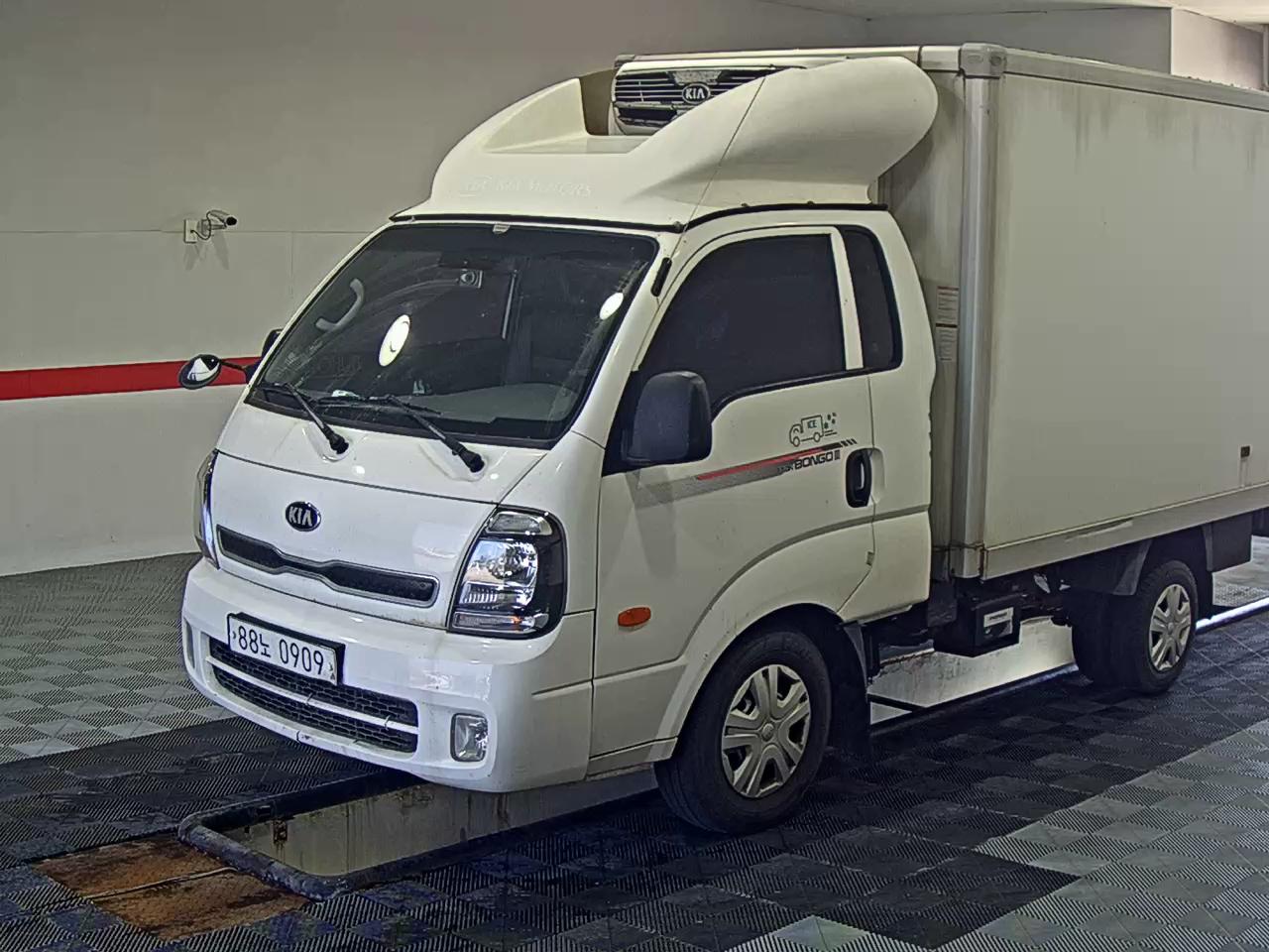 KIA BONGO III CARGO FREEZER BOX TRUCK