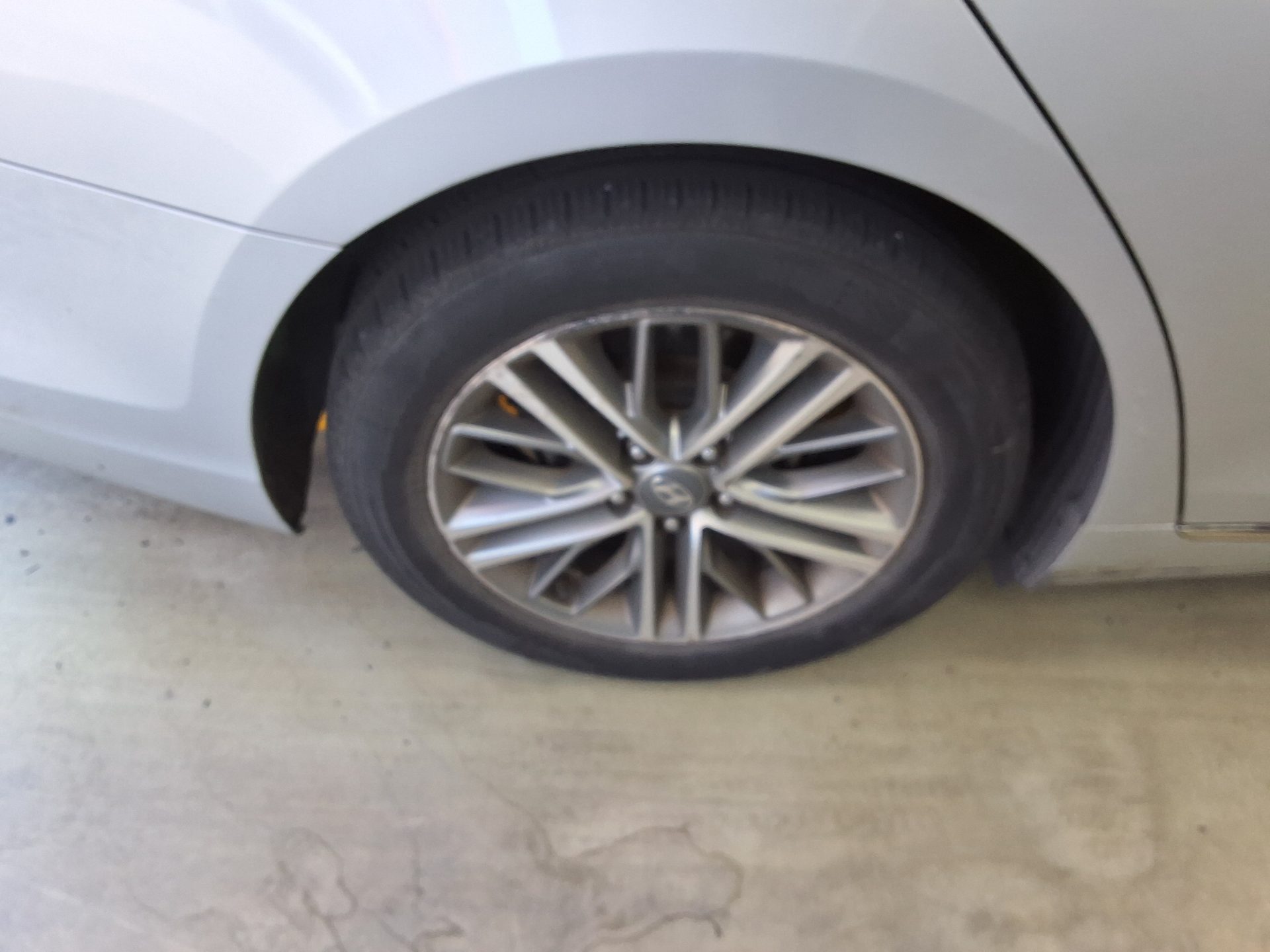 2018 - hyundai grandeur