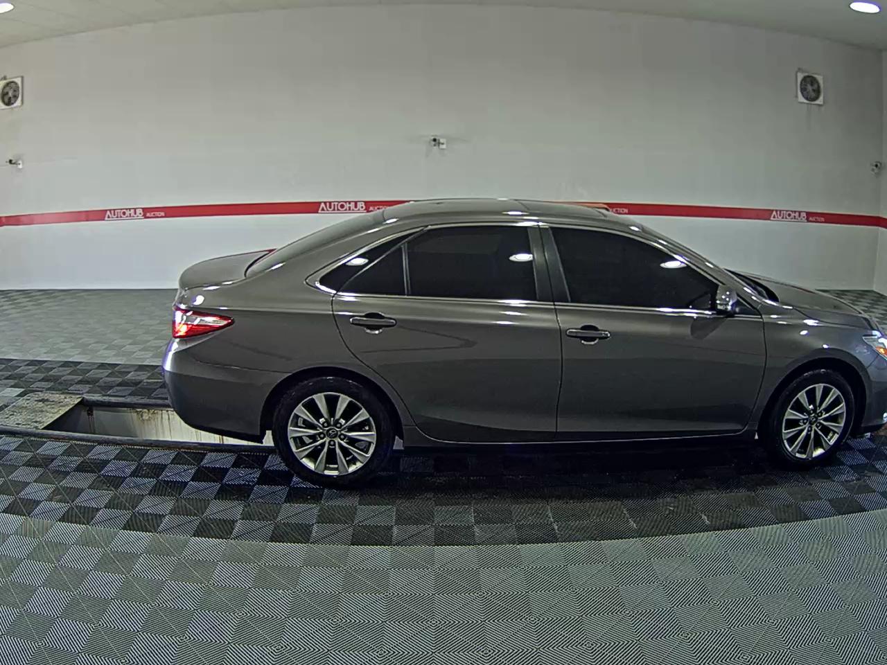 2017 - toyota camry