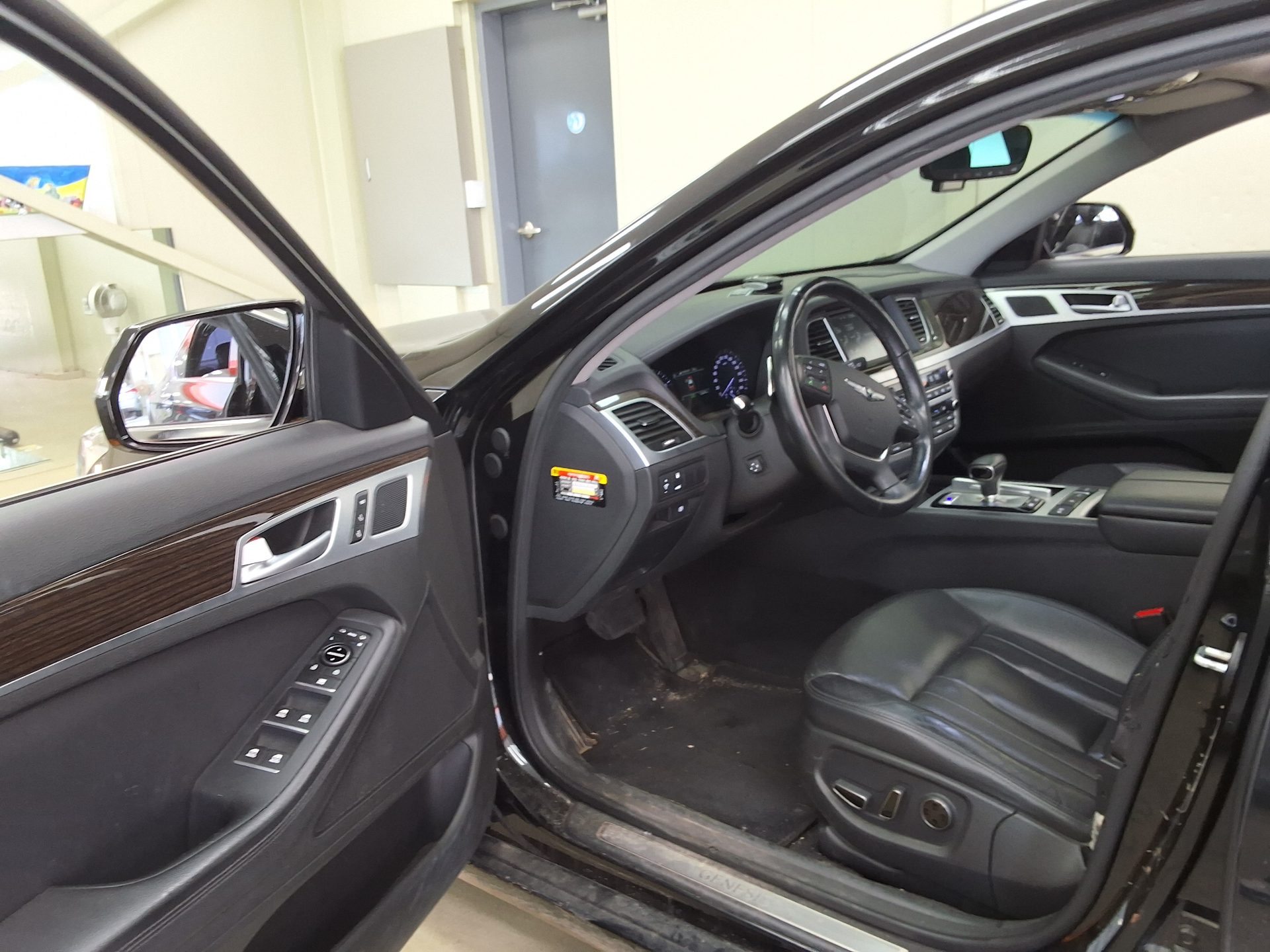 2017 - genesis g80
