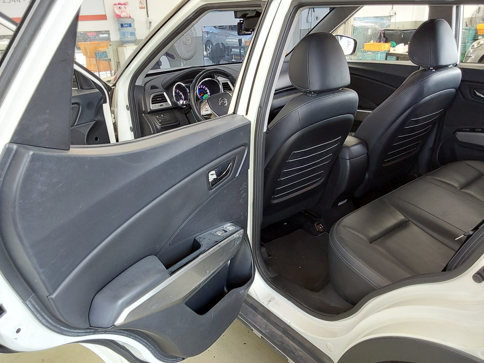 2016 - ssangyong tivoli
