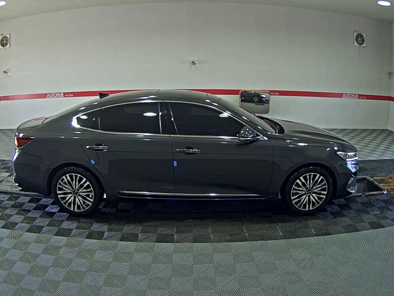 2020 - kia k7