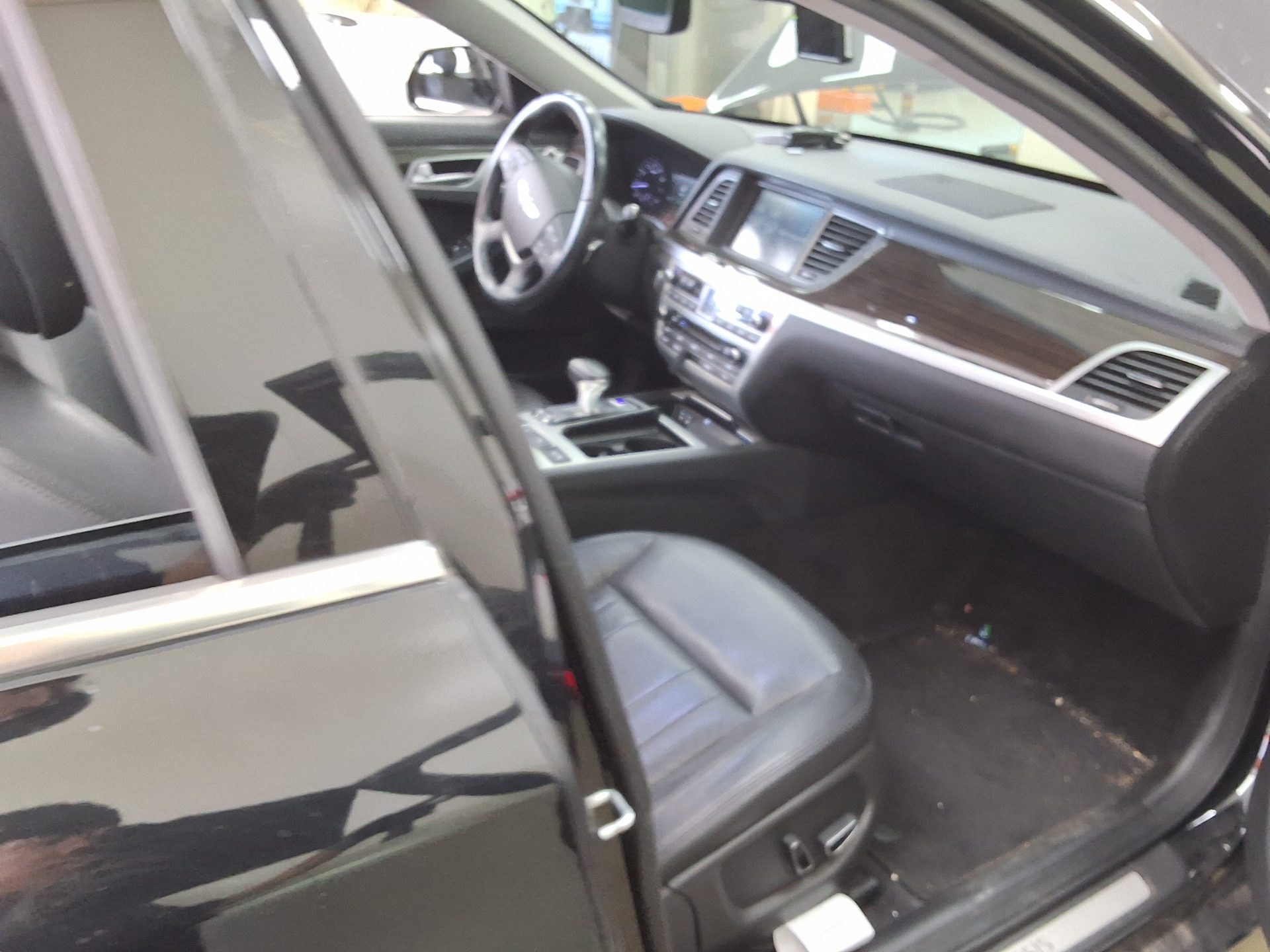 2017 - genesis g80