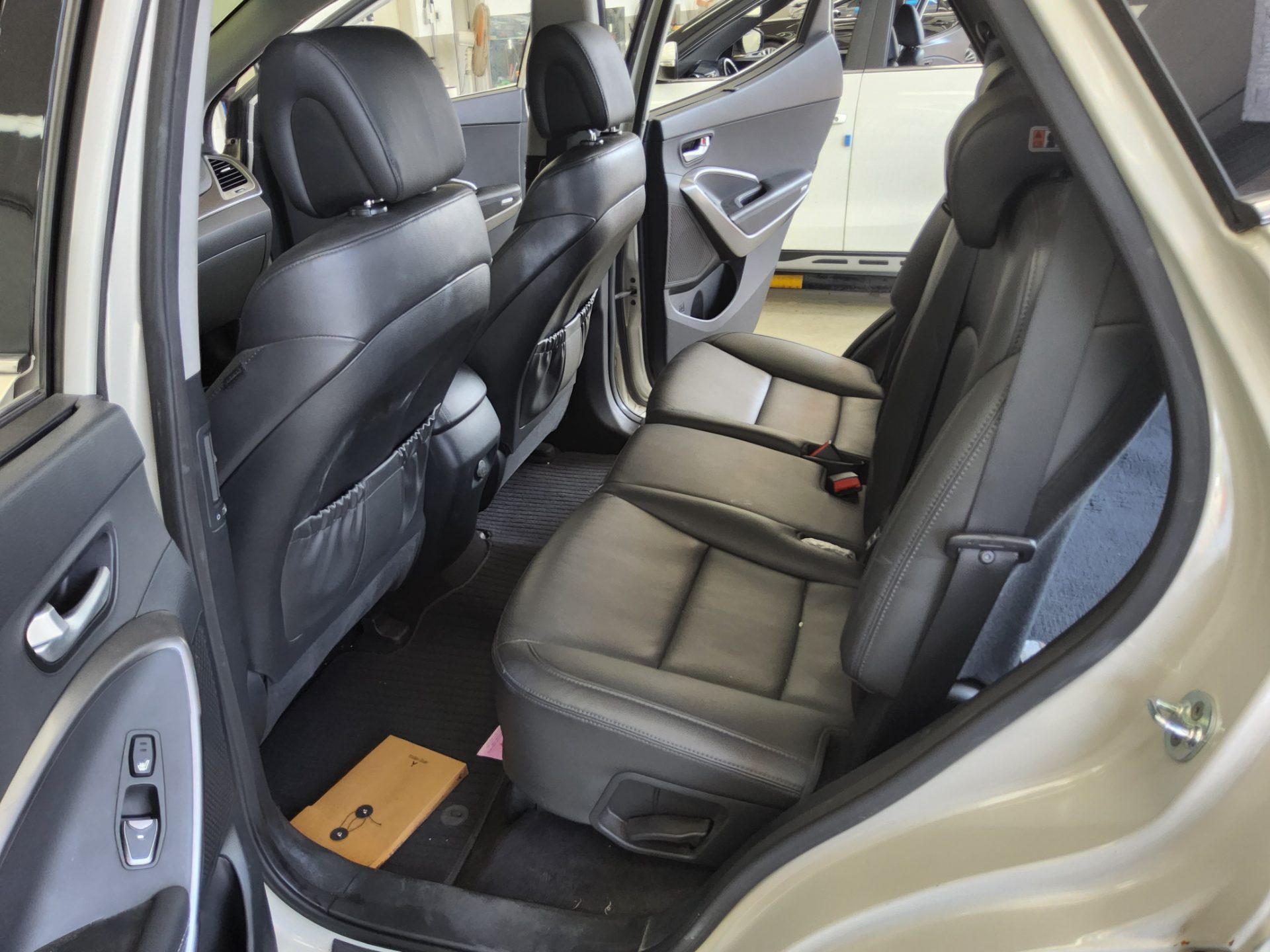 2016 - hyundai santa fe