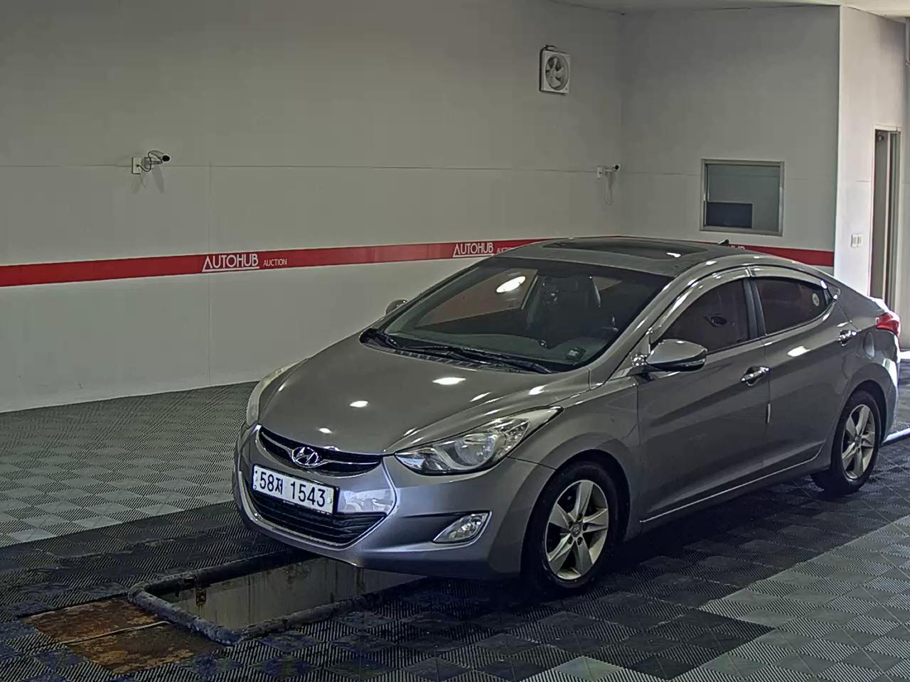 HYUNDAI AVANTE MD M16 GDi