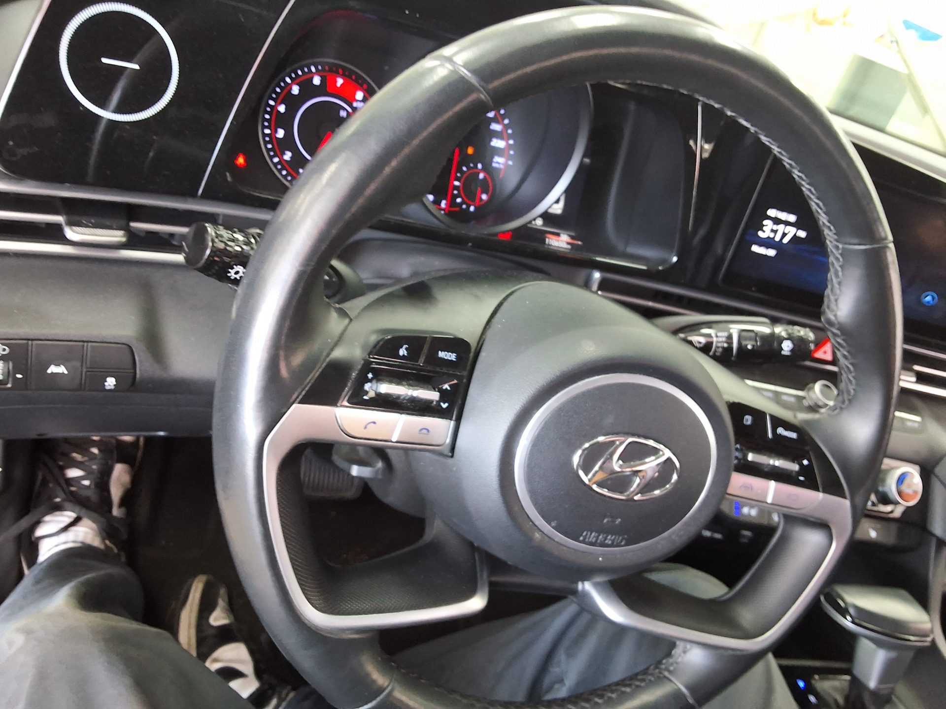 2021 - hyundai avante