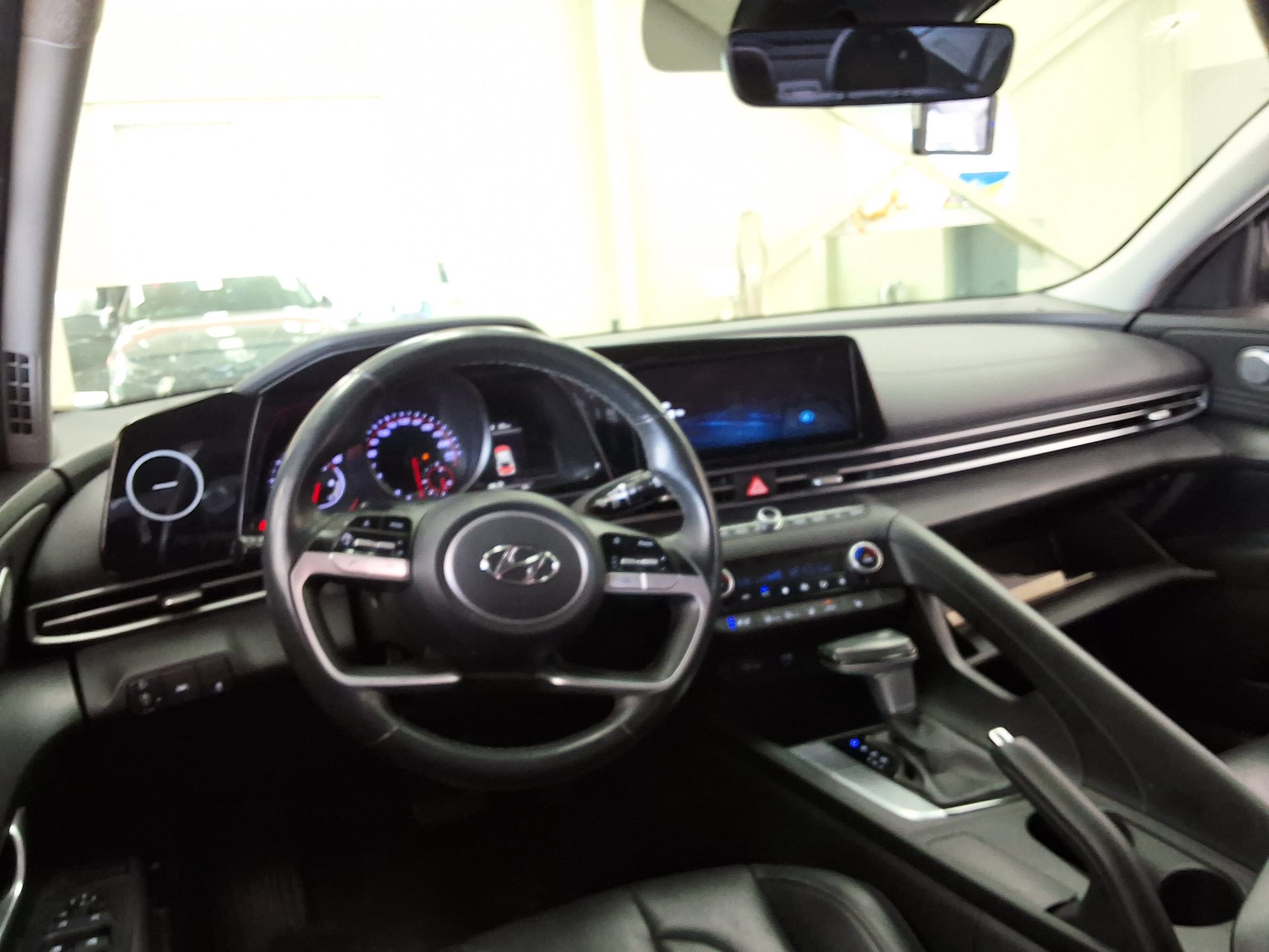 2021 - hyundai avante