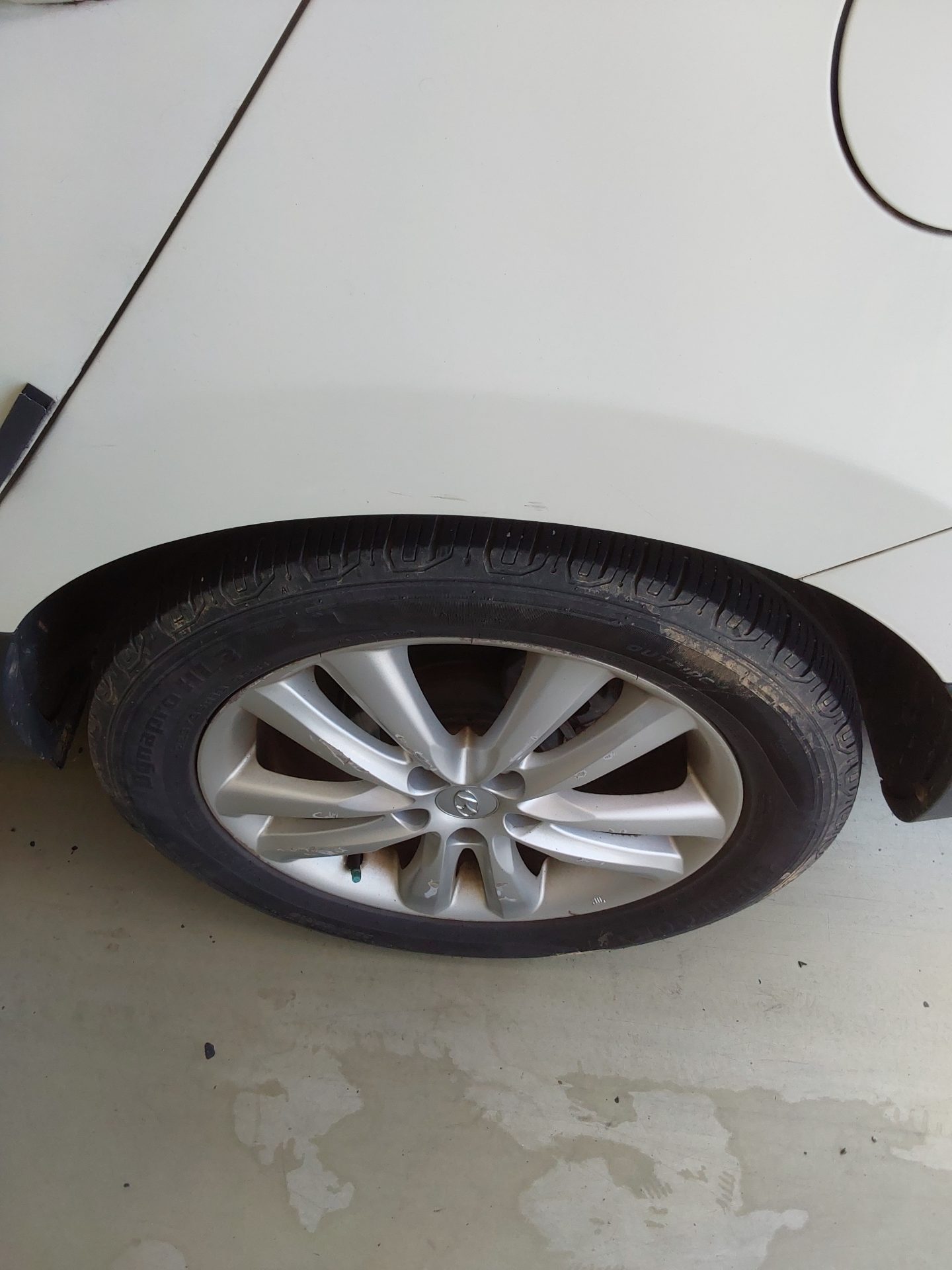 2011 - hyundai tucson