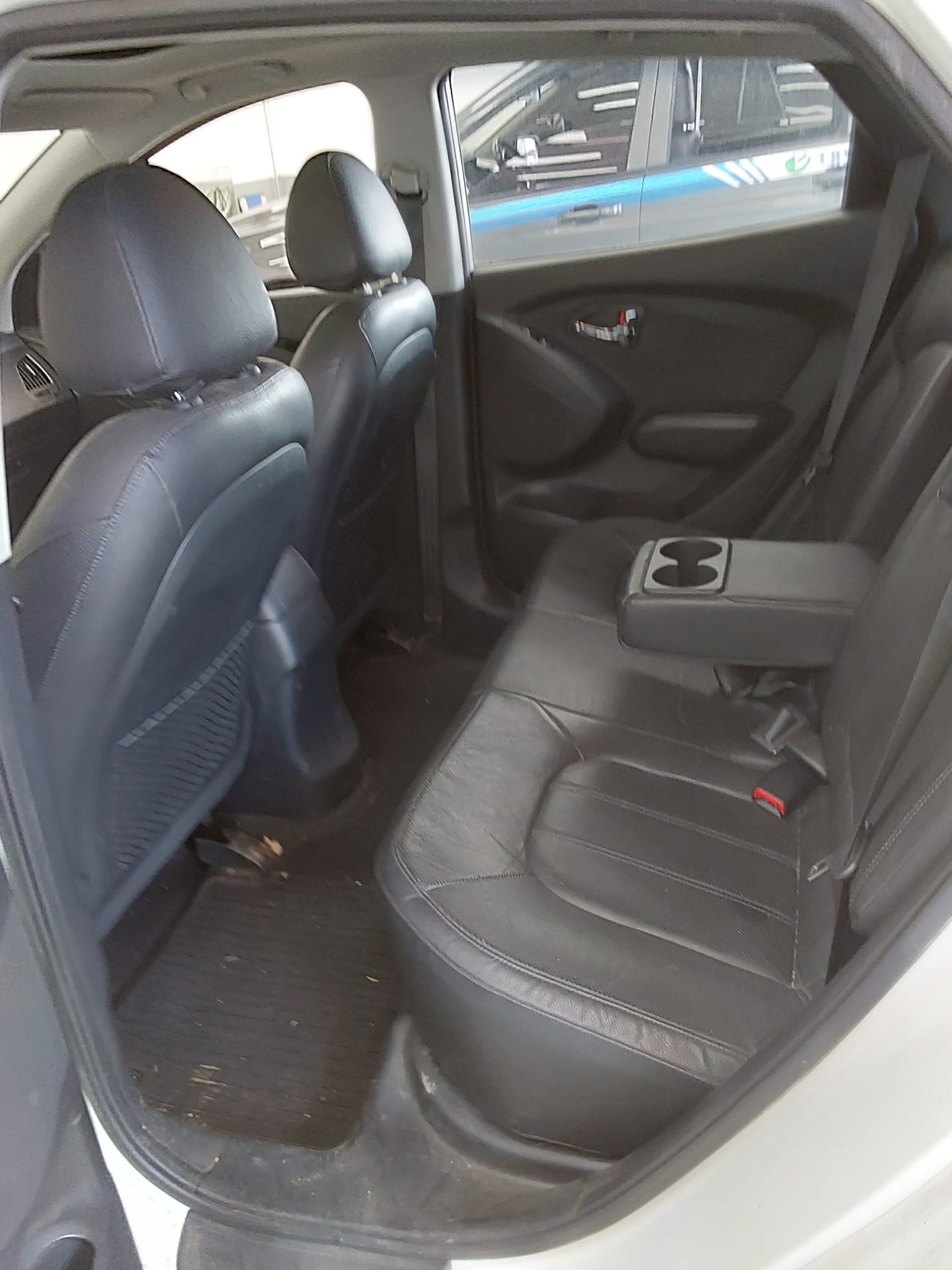 2011 - hyundai tucson
