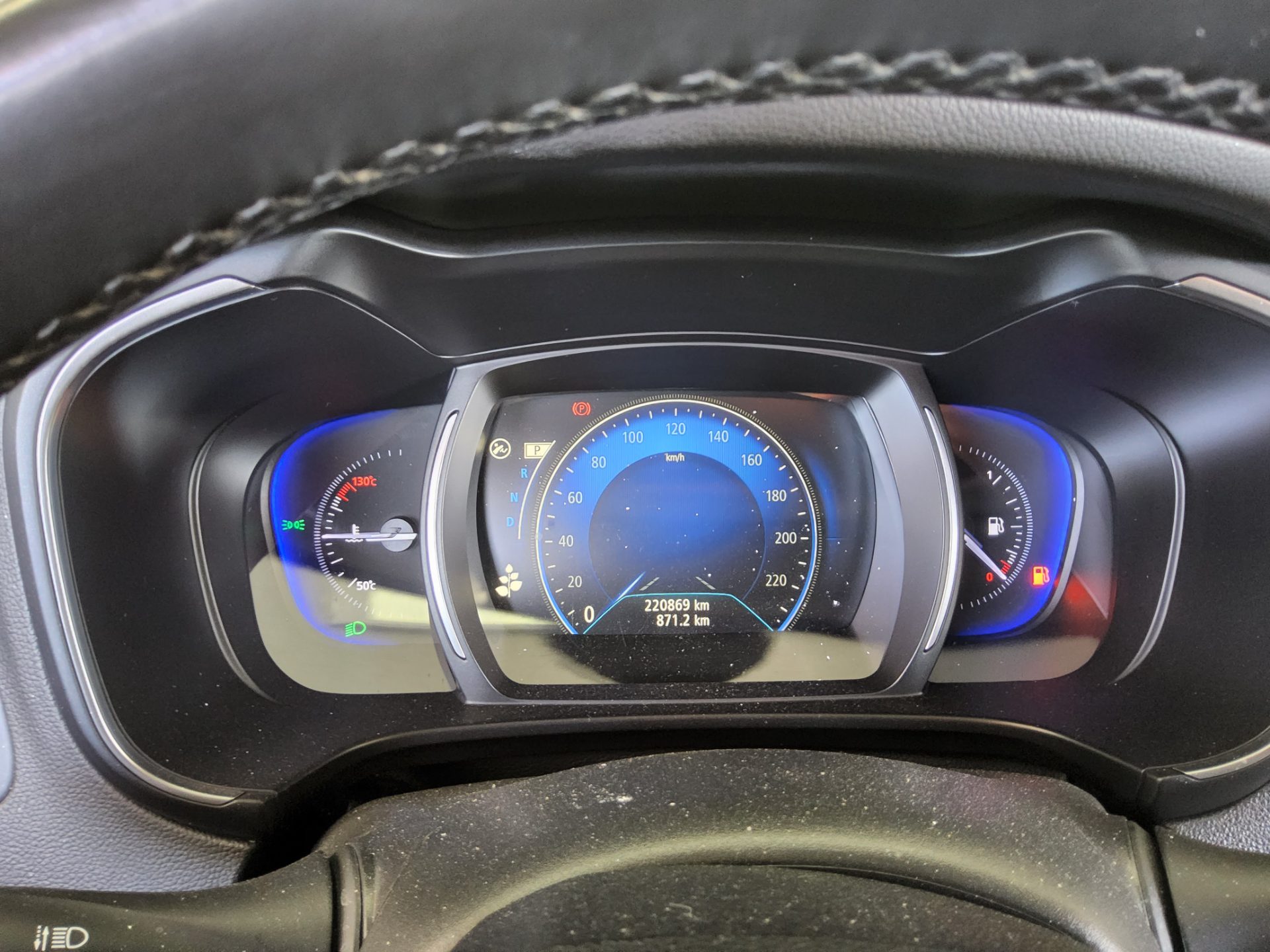 2021 - renault qm6
