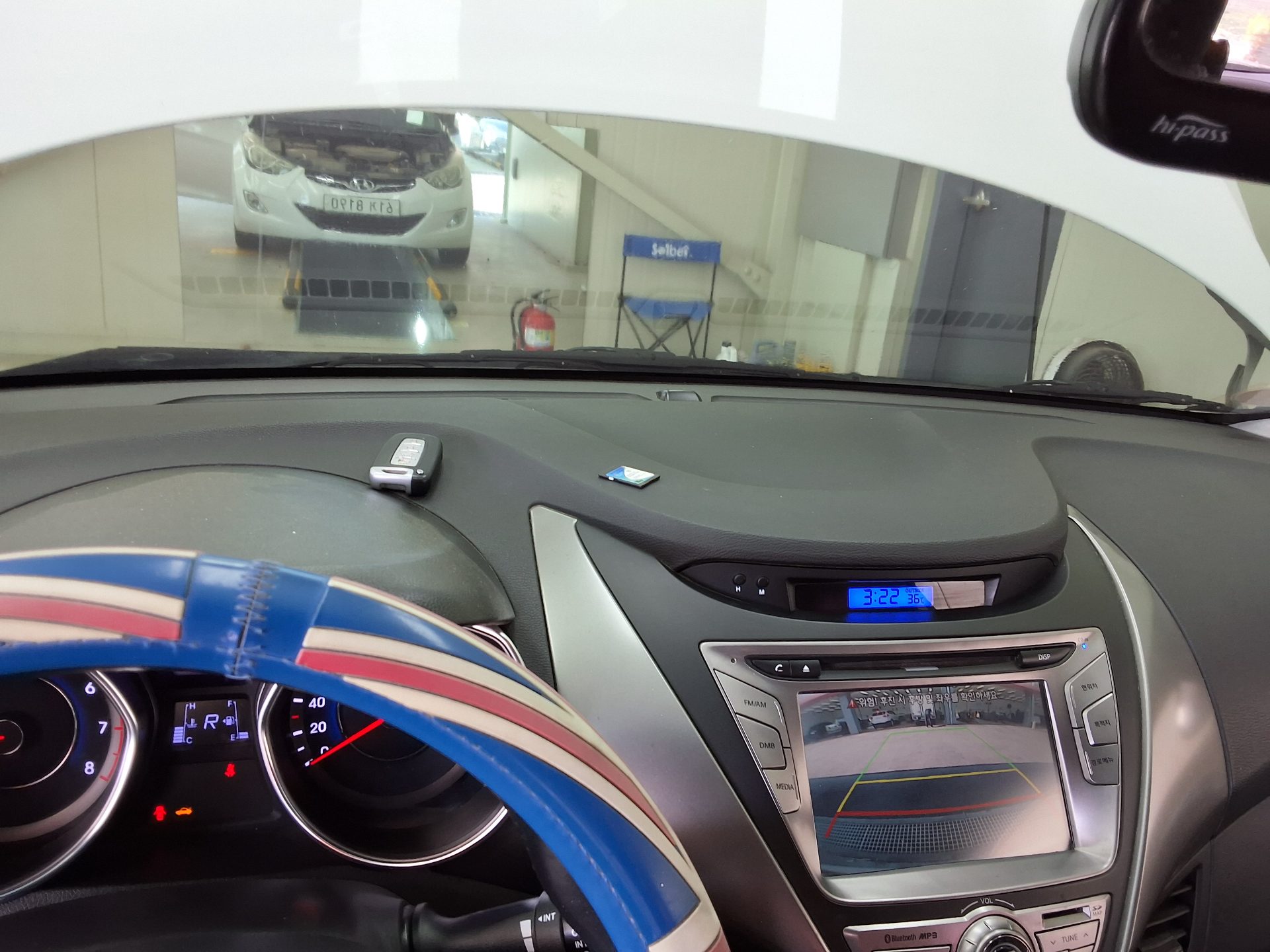 2014 - hyundai avante