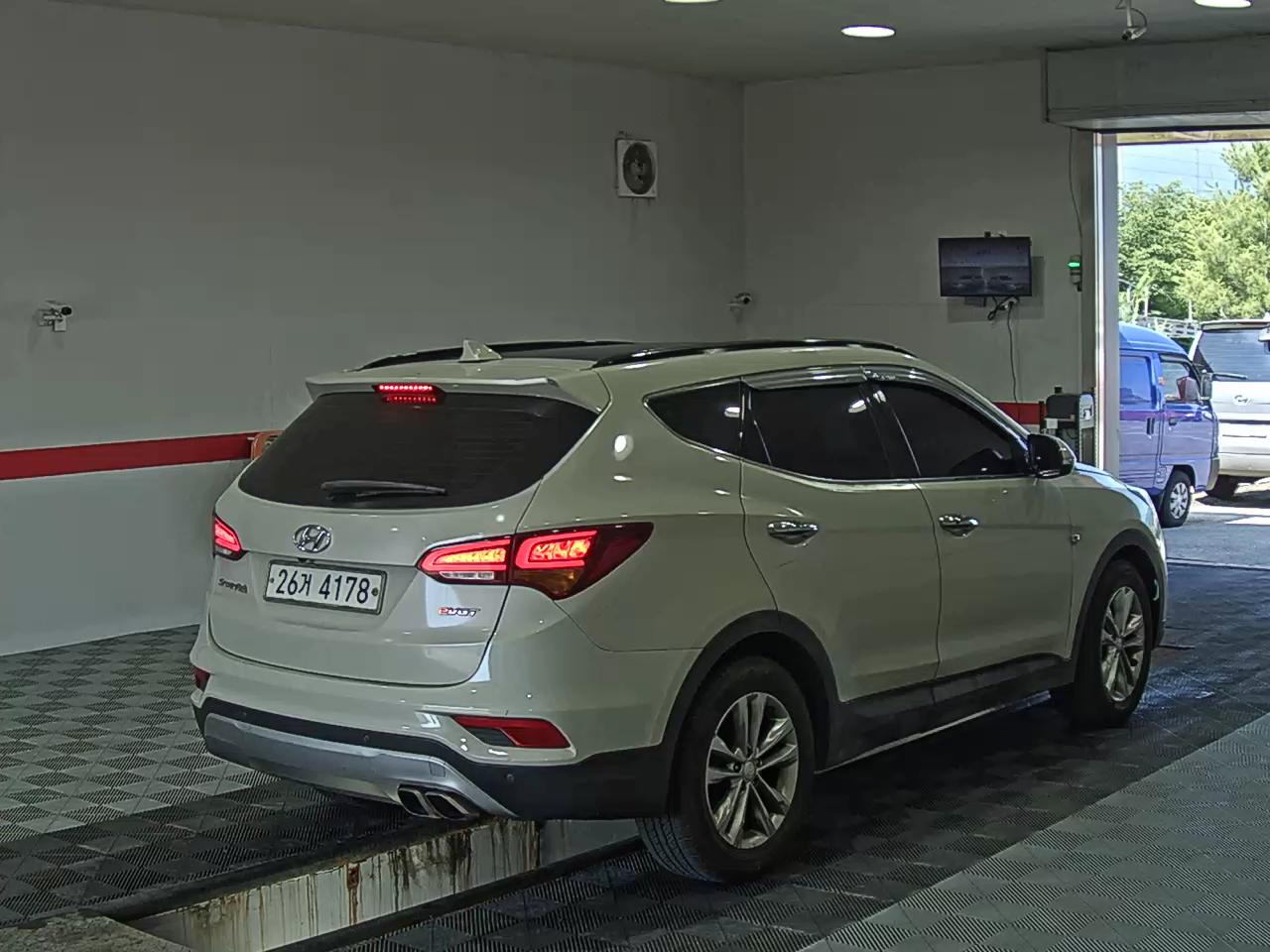 2016 - hyundai santa fe