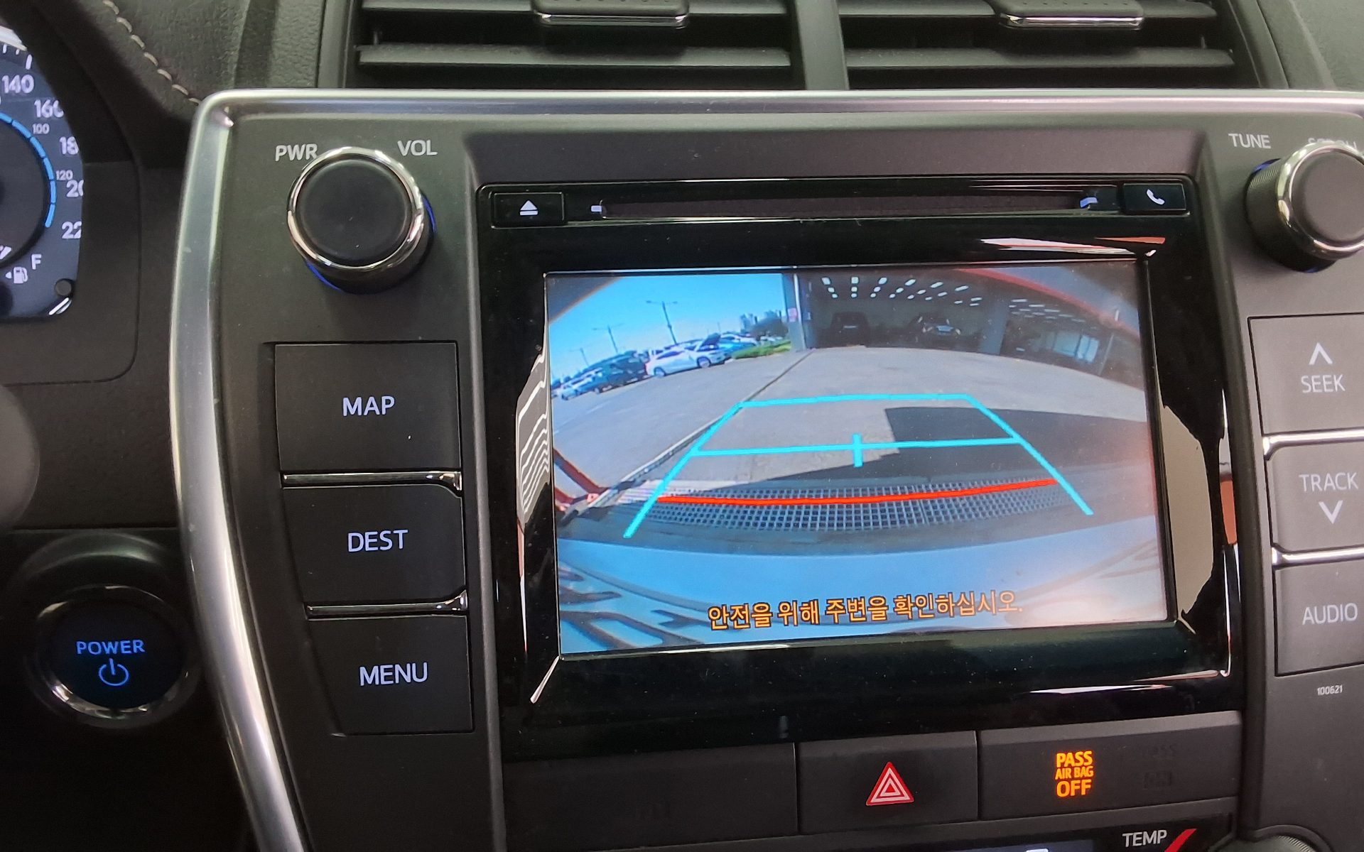 2016 - toyota camry