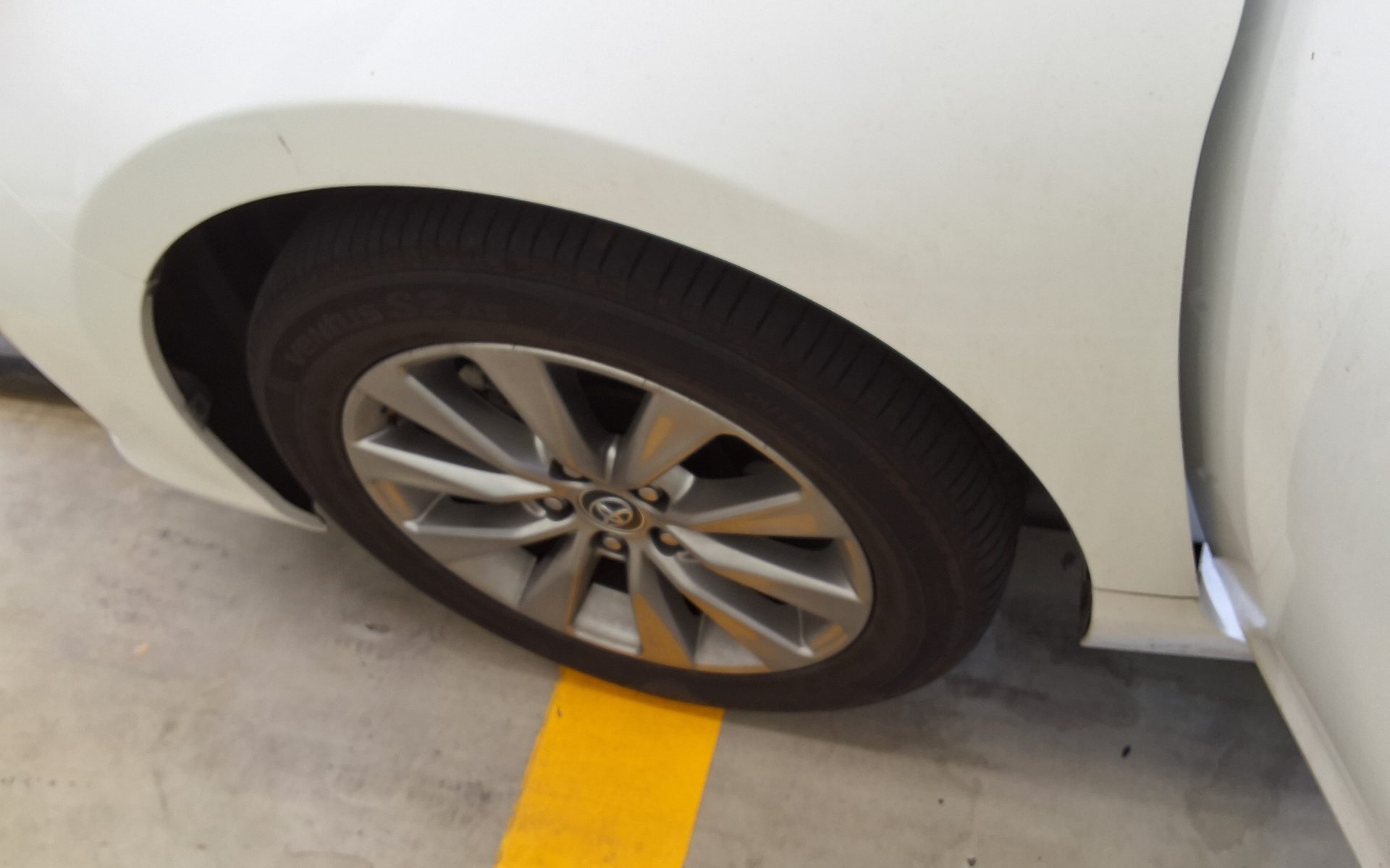 2016 - toyota camry