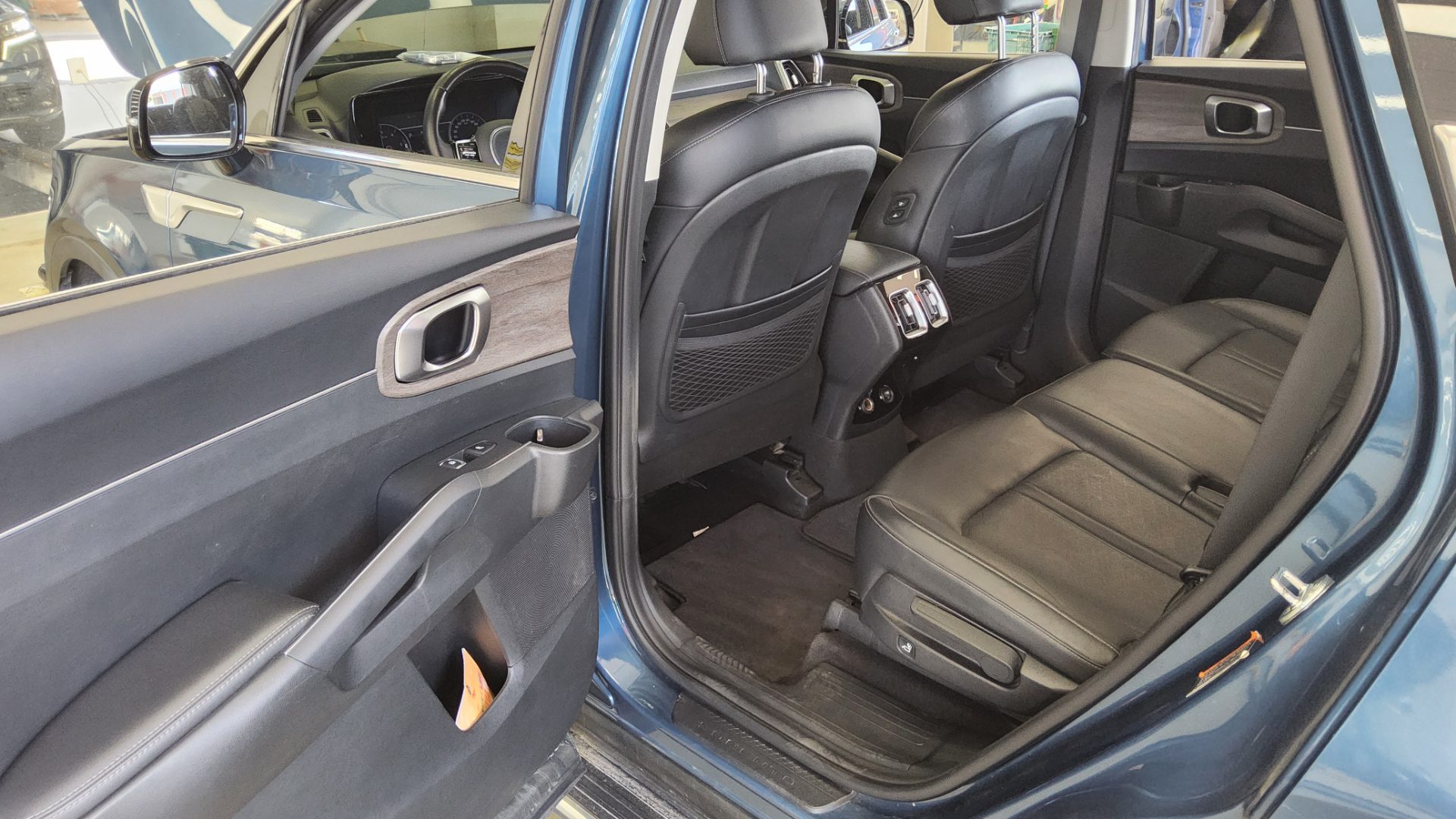 2021 - kia sorento