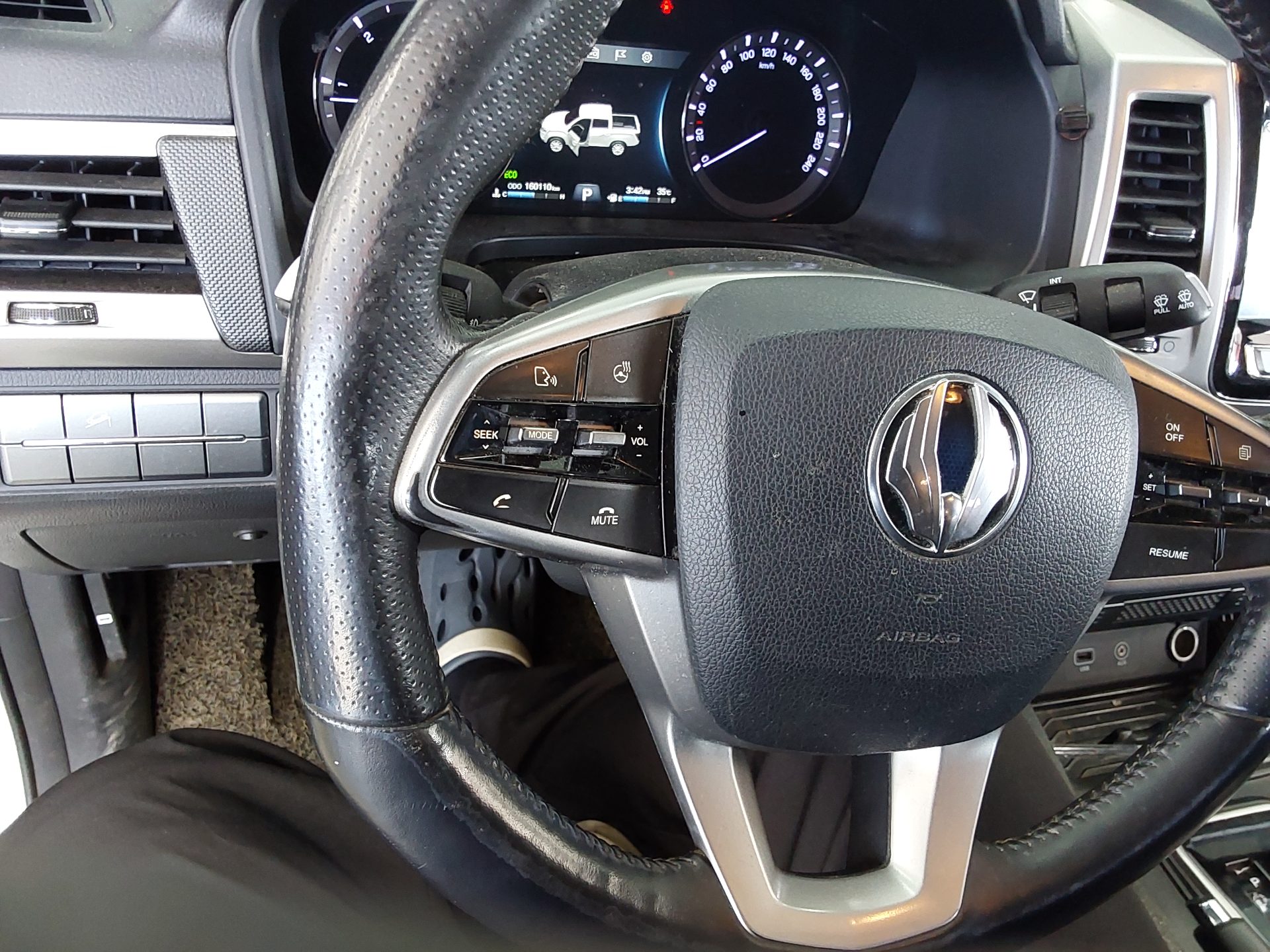 2018 - ssangyong rexton