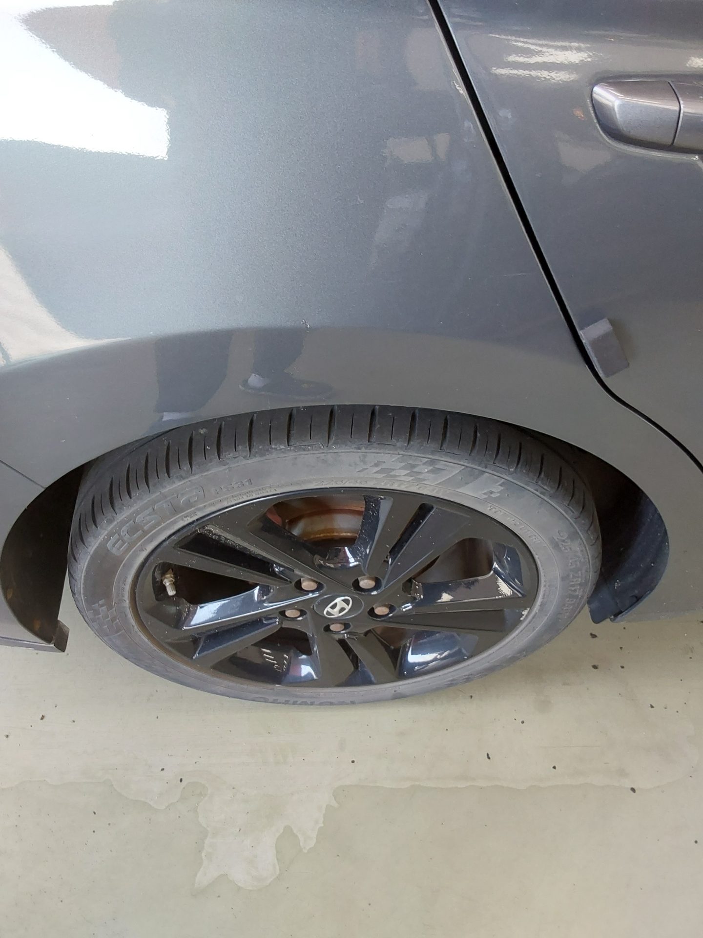 2018 - hyundai avante