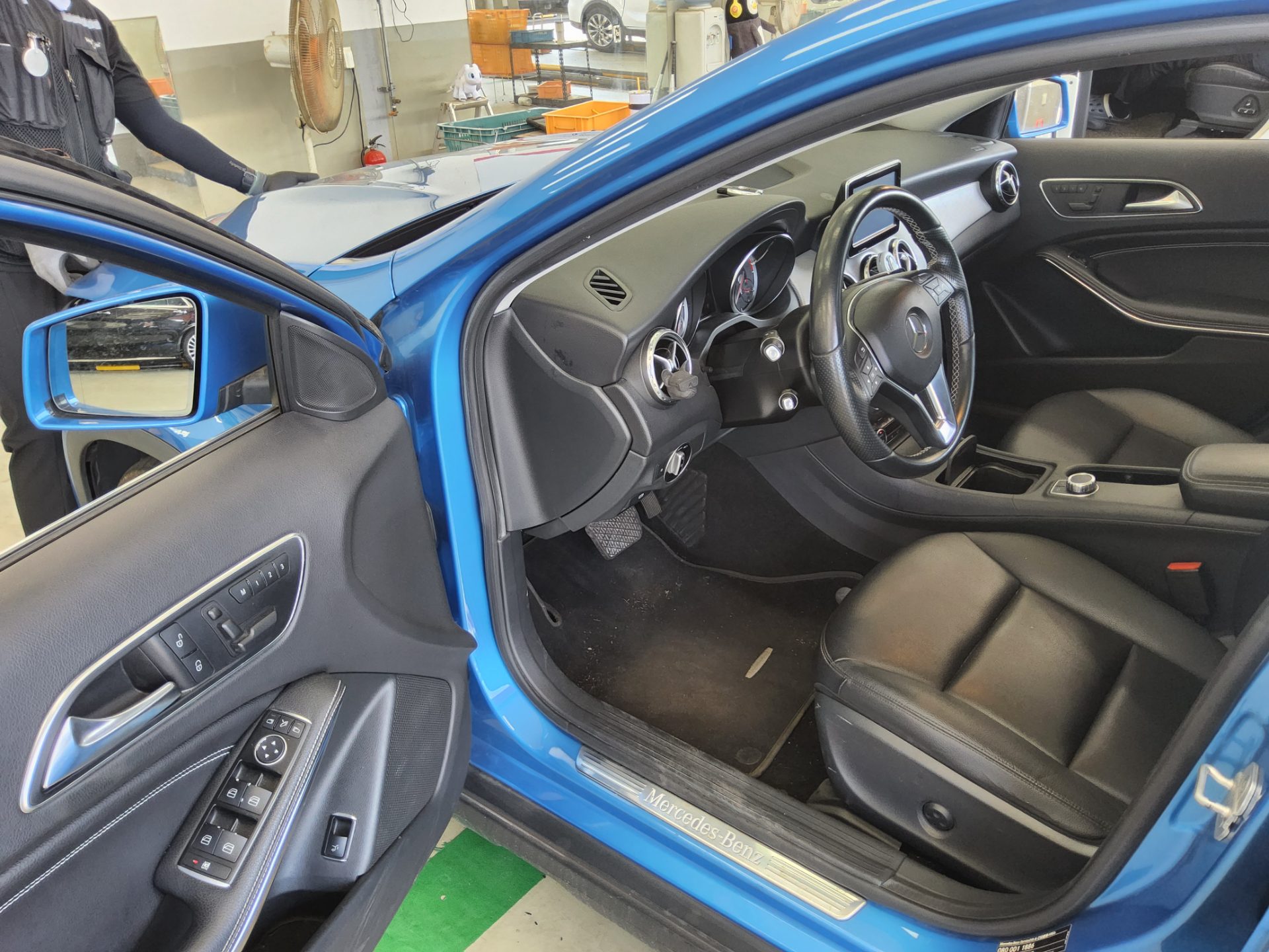 2015 - mercedes-benz 200