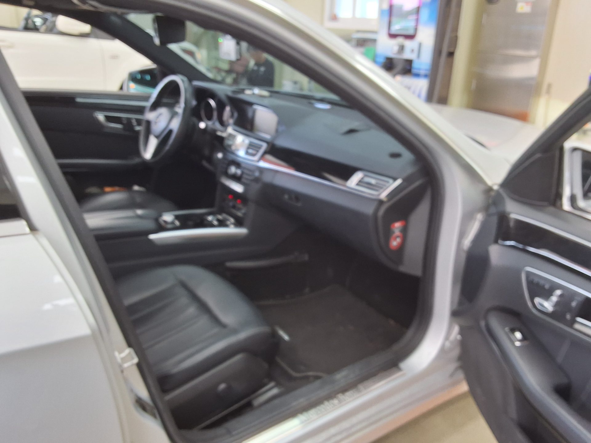 2014 - mercedes-benz e300