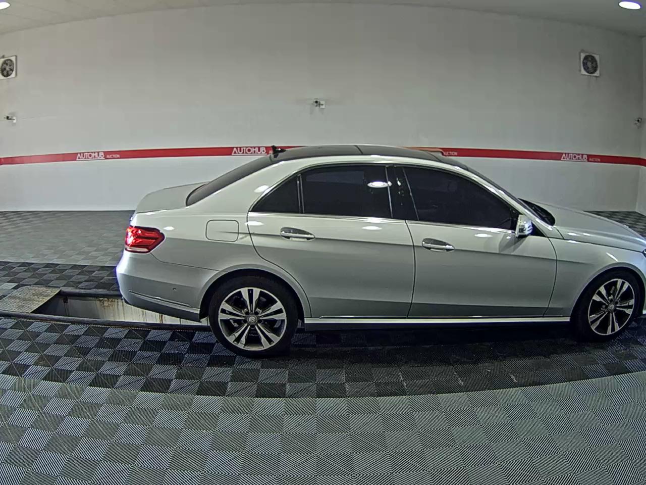 2014 - mercedes-benz e300