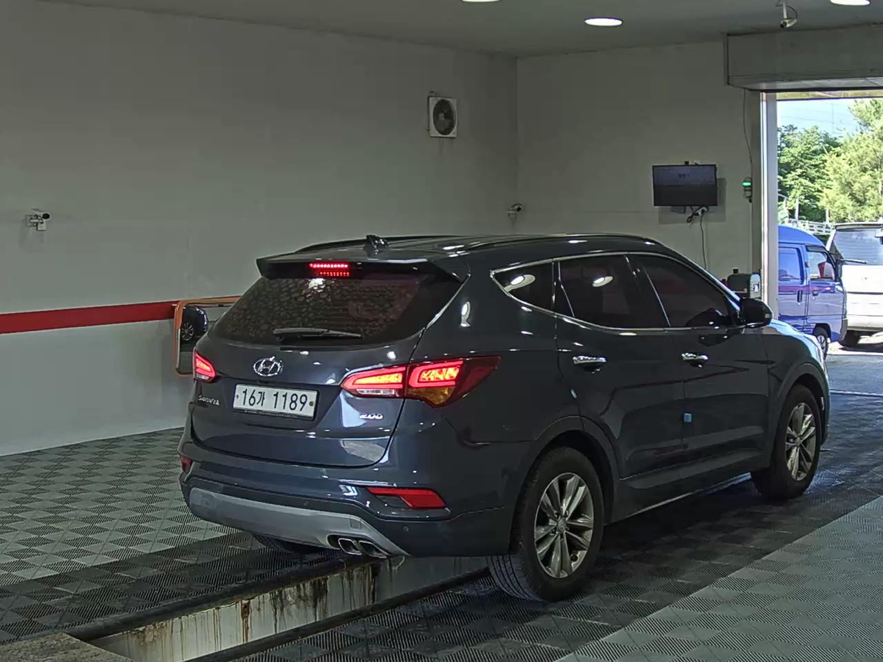 2018 - hyundai santa fe