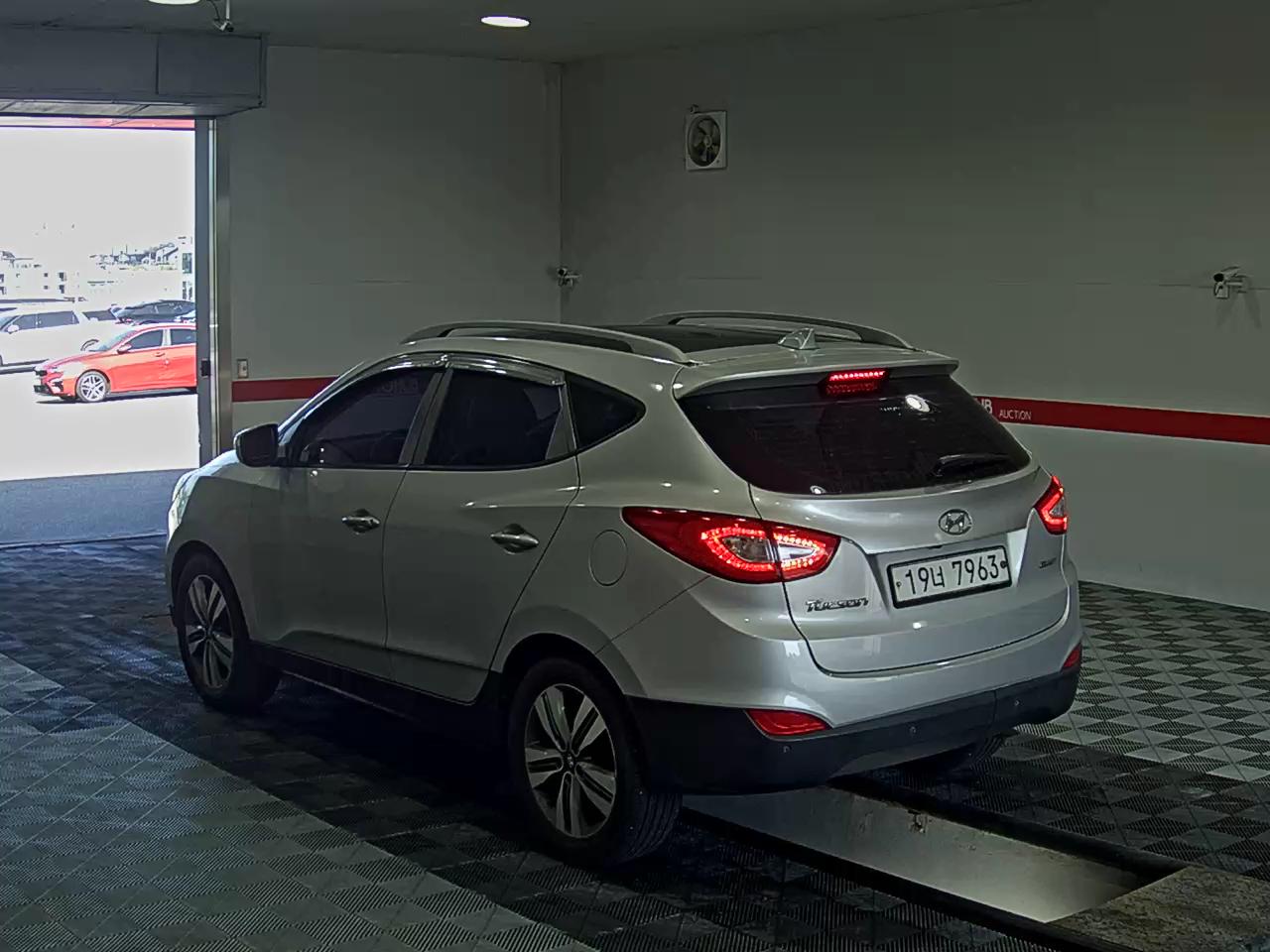 2014 - hyundai tucson