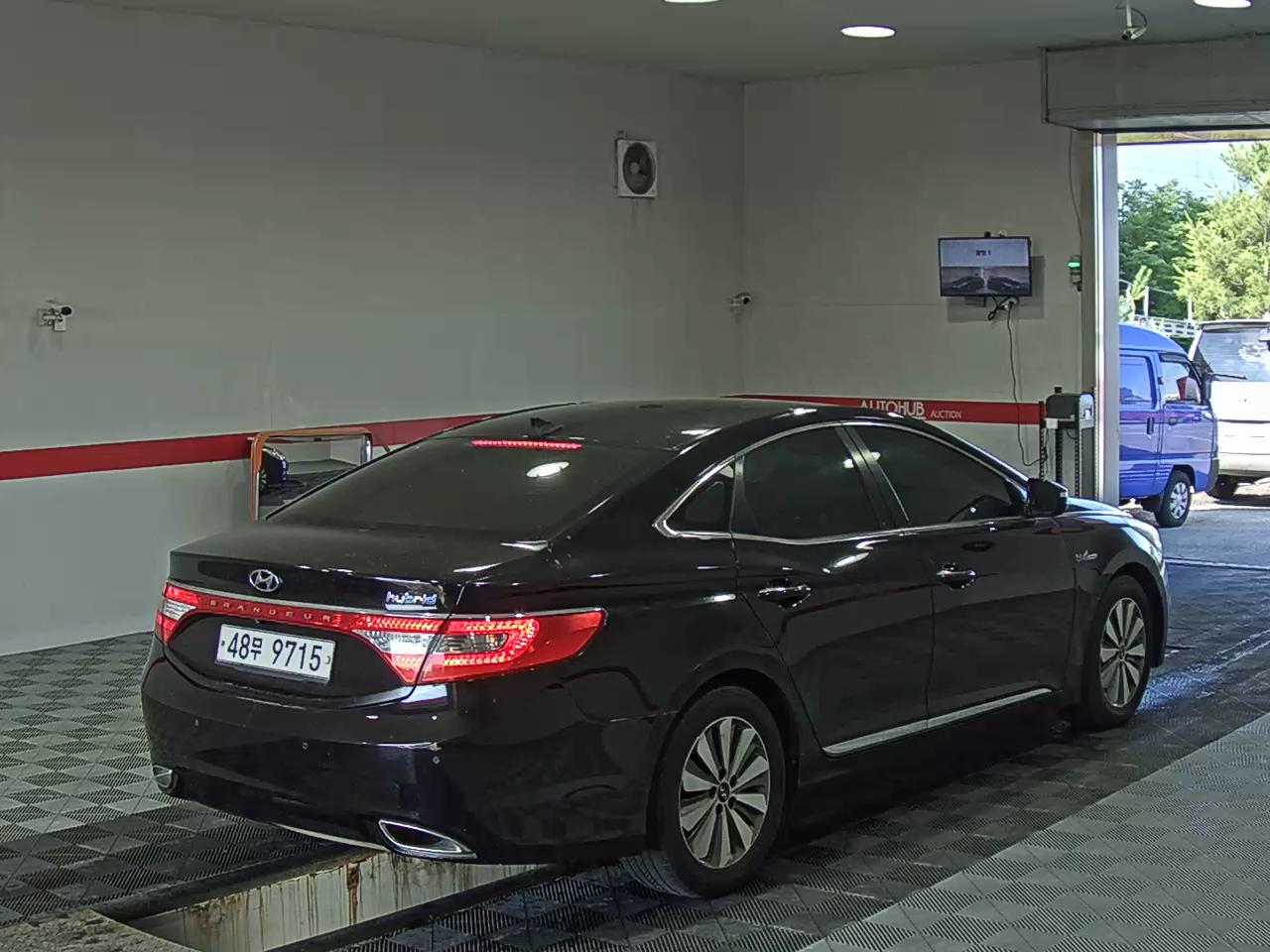 2014 - hyundai grandeur