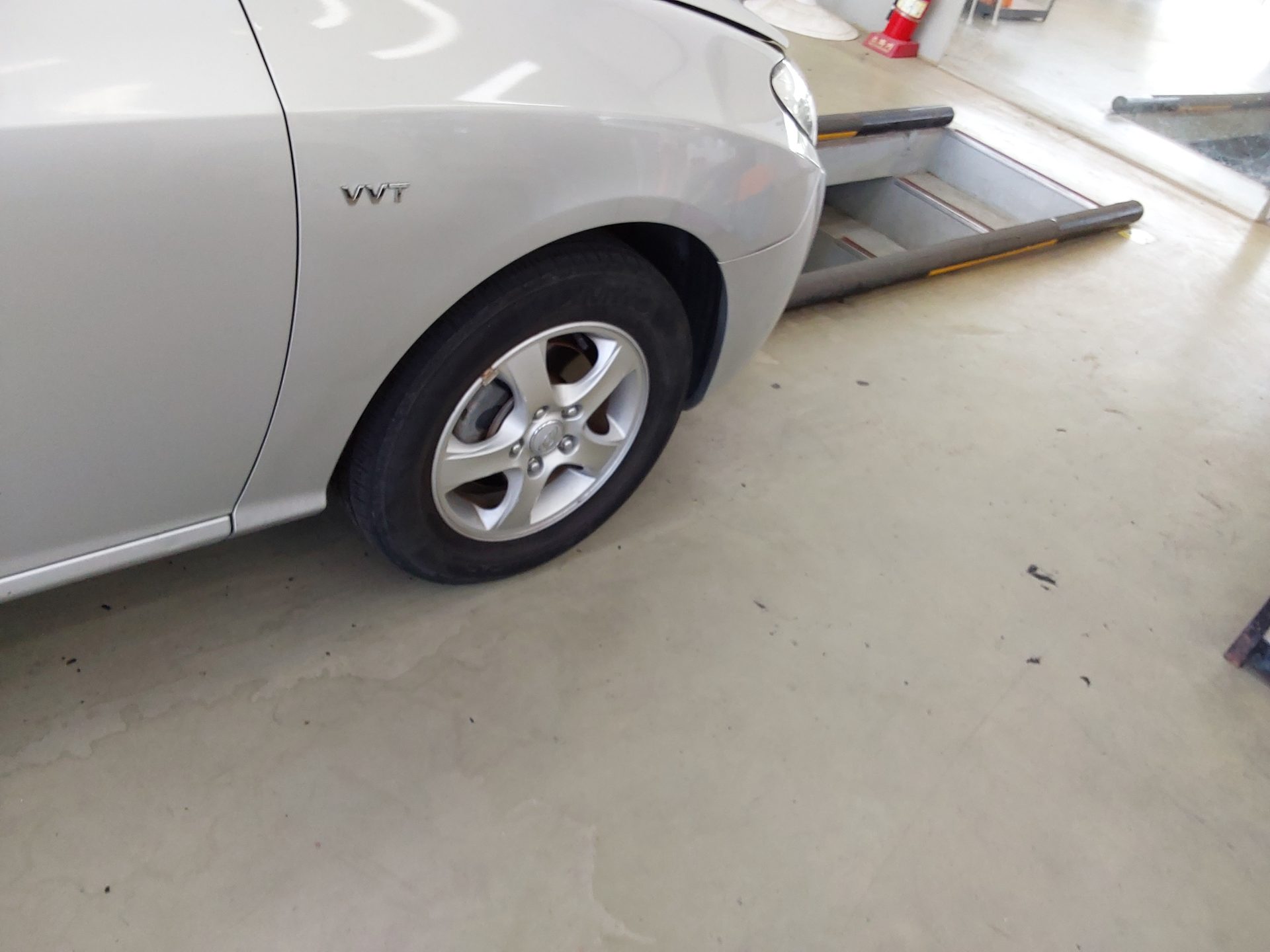 2010 - hyundai avante