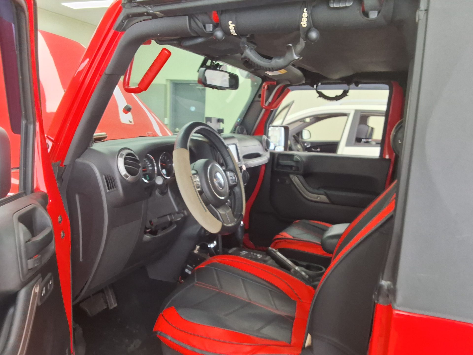 2013 - jeep wrangler