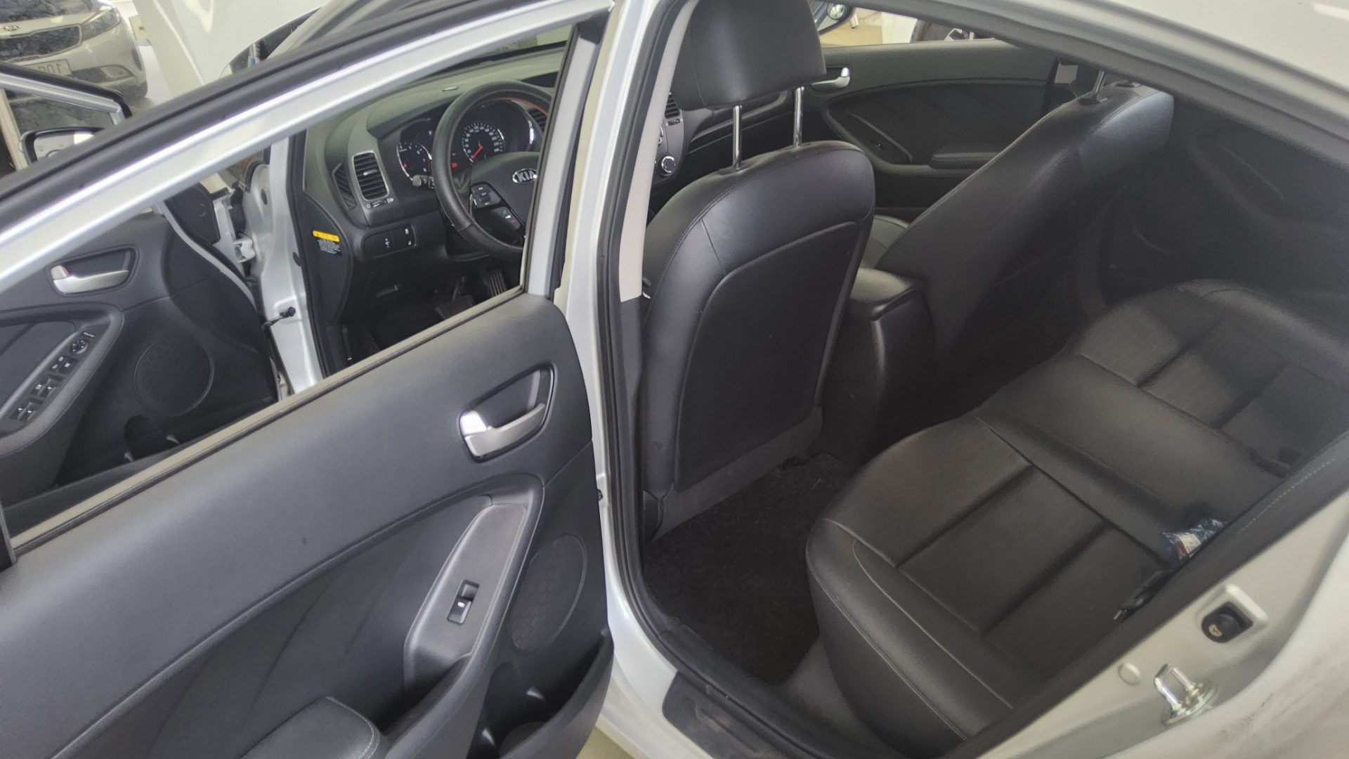 2018 - kia k3