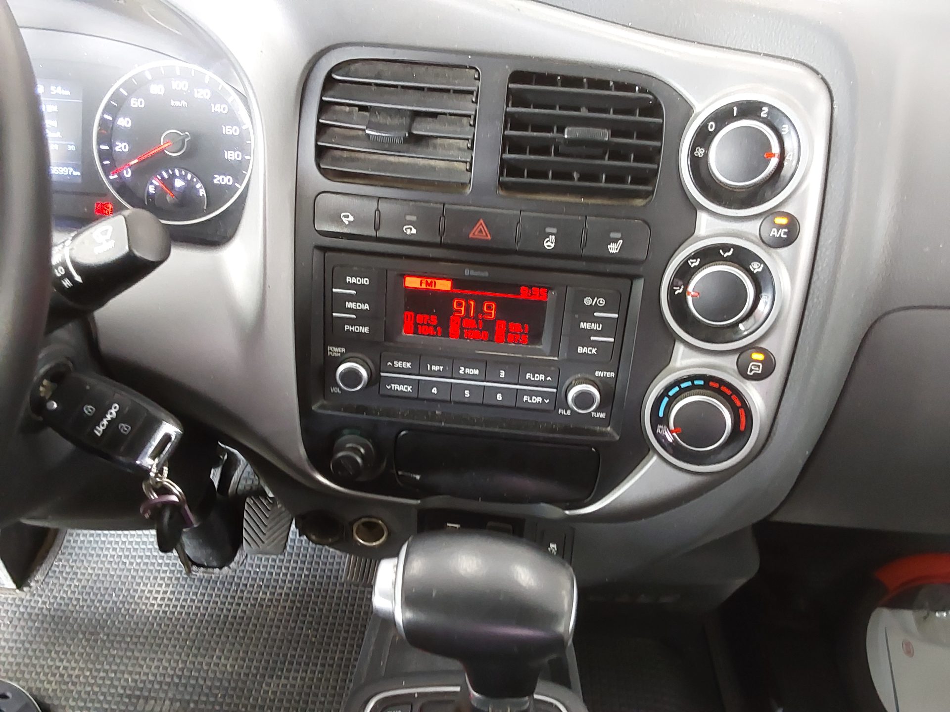 2020 - kia bongo