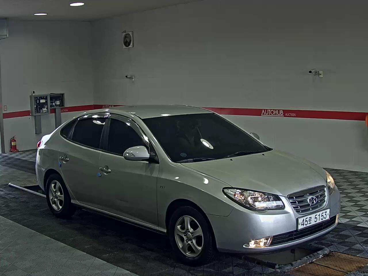 2010 - hyundai avante