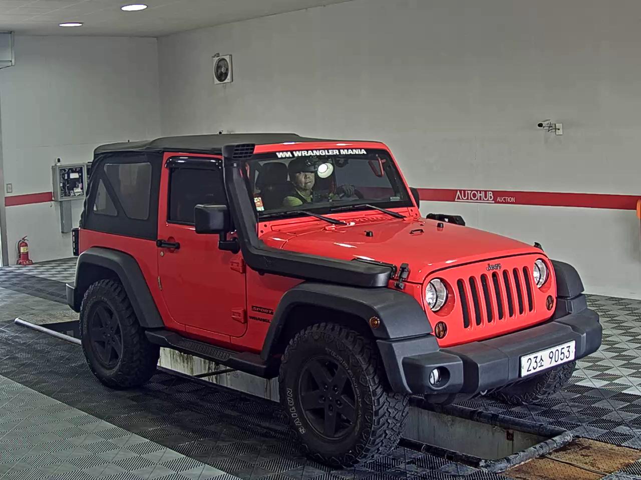 2013 - jeep wrangler