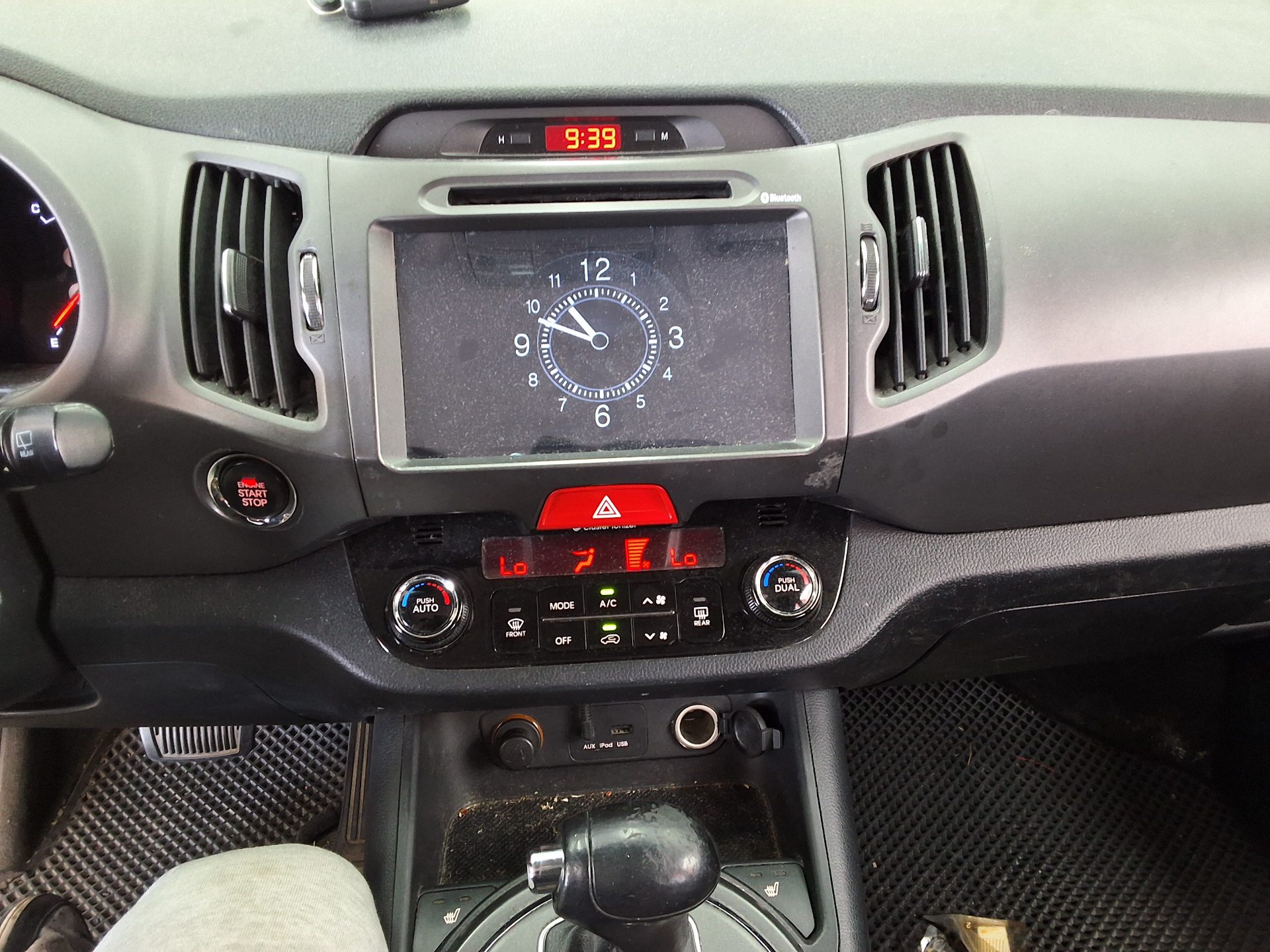 2011 - kia sportage