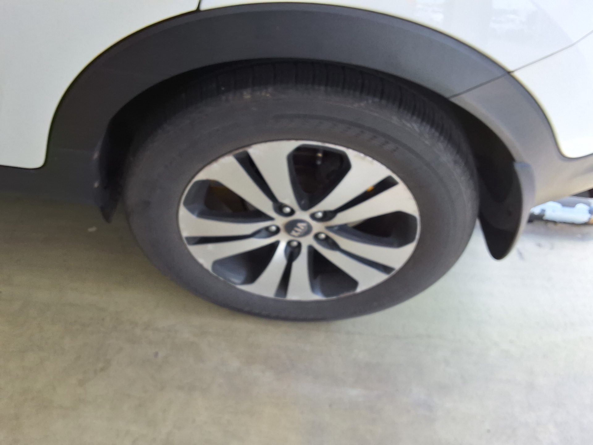 2011 - kia sportage