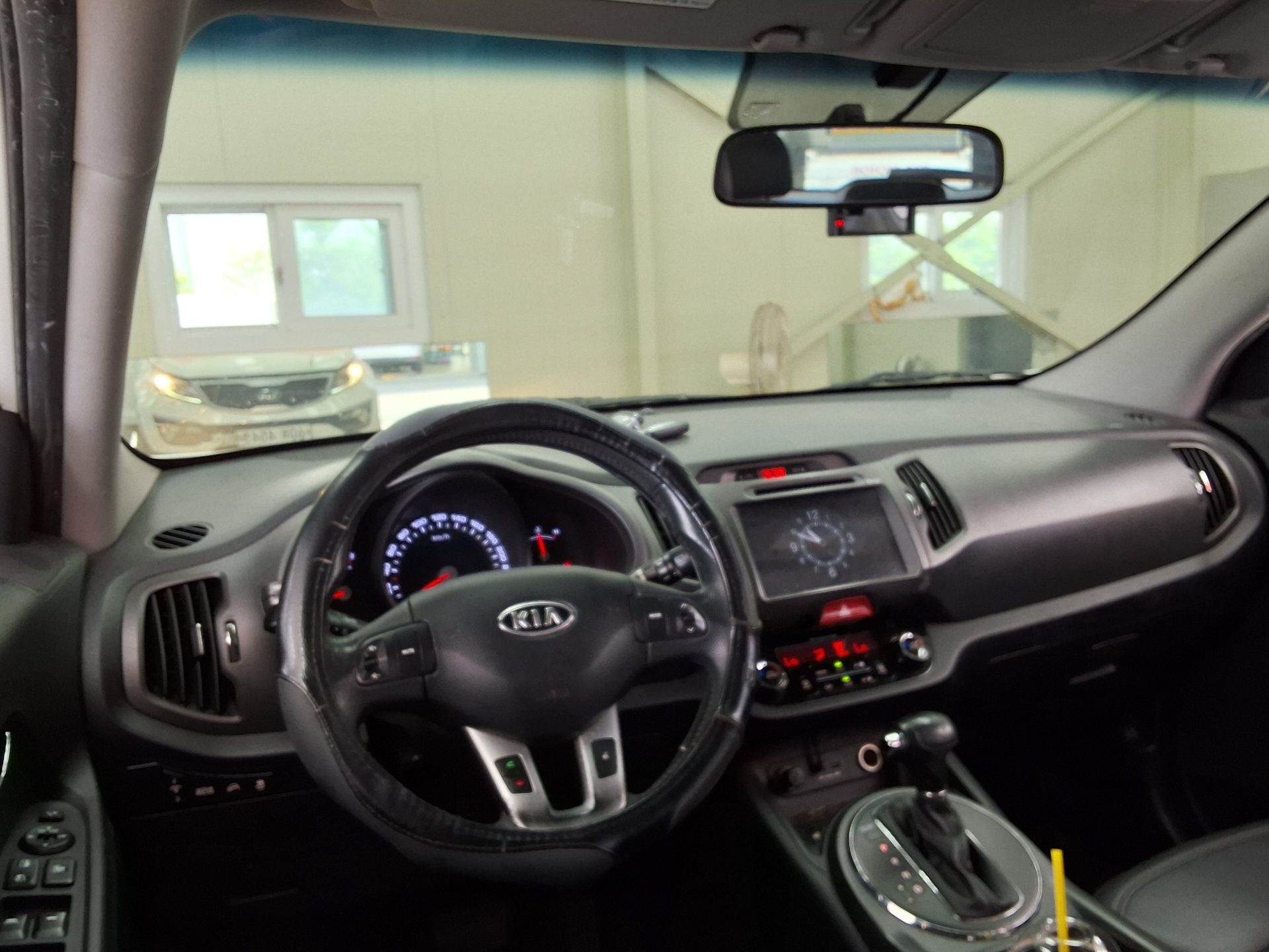 2011 - kia sportage