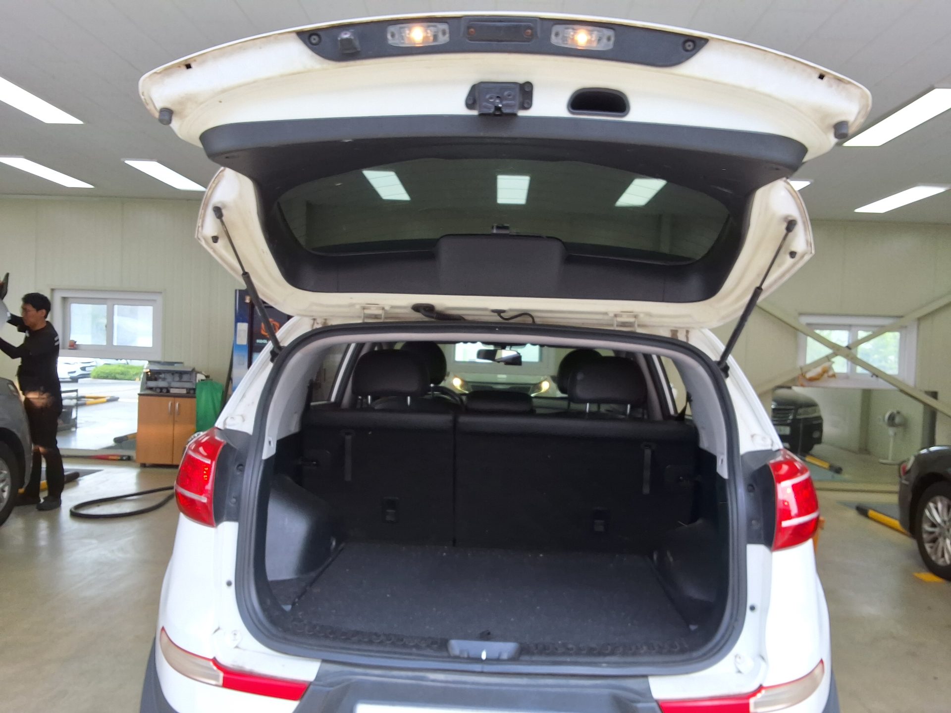 2011 - kia sportage