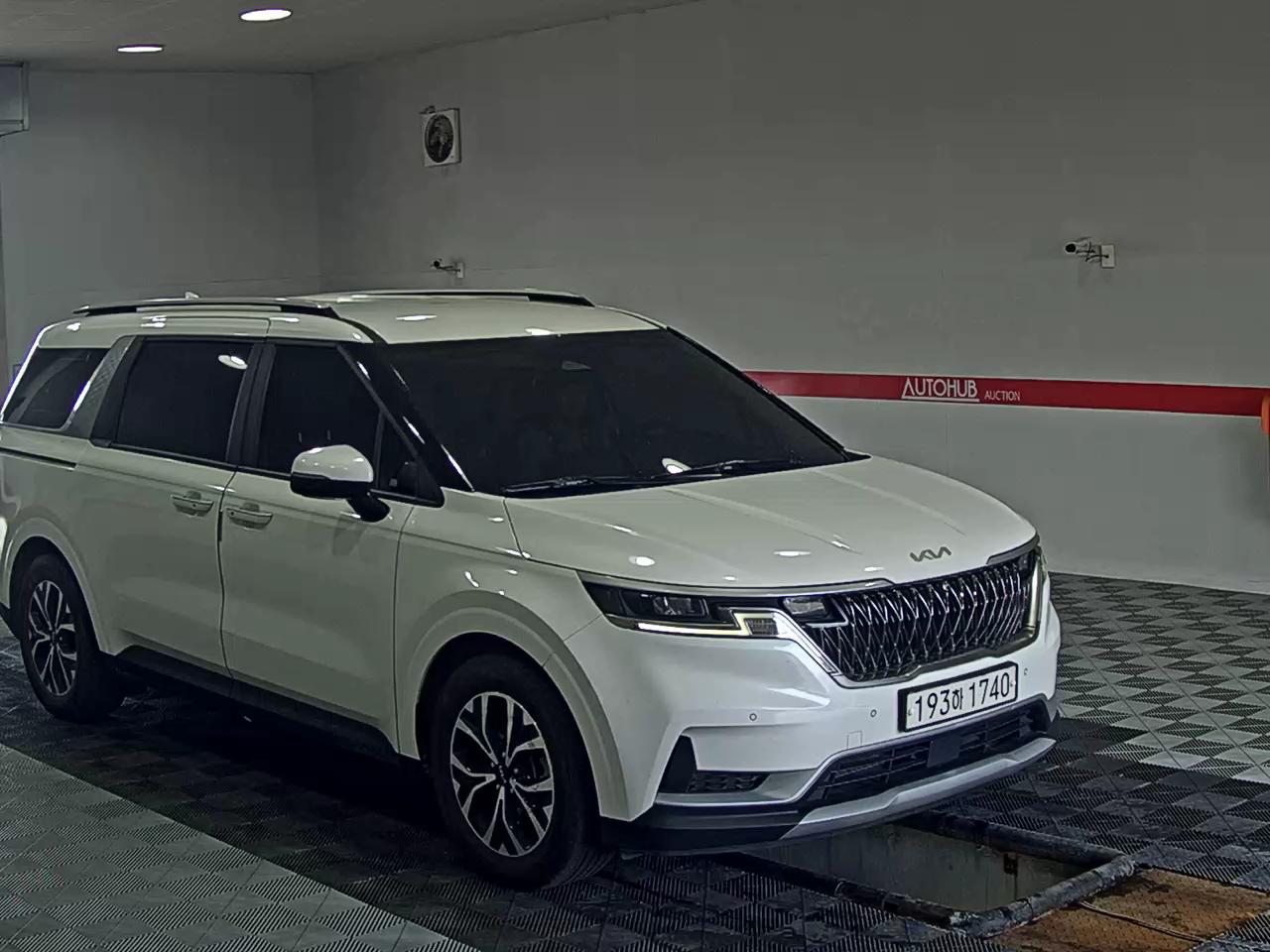 2022 - kia carnival