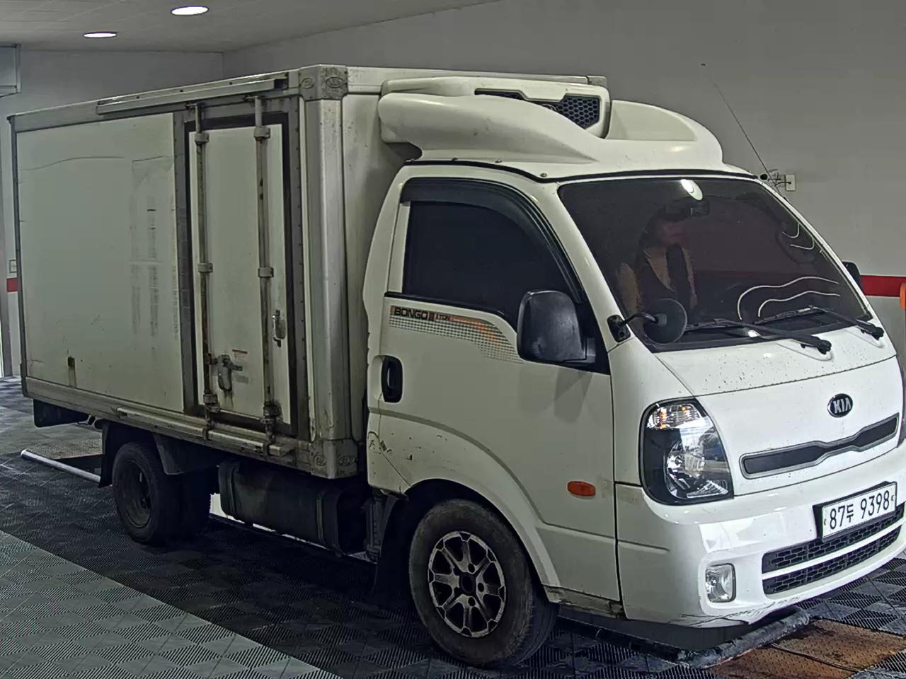 2016 - kia bongo