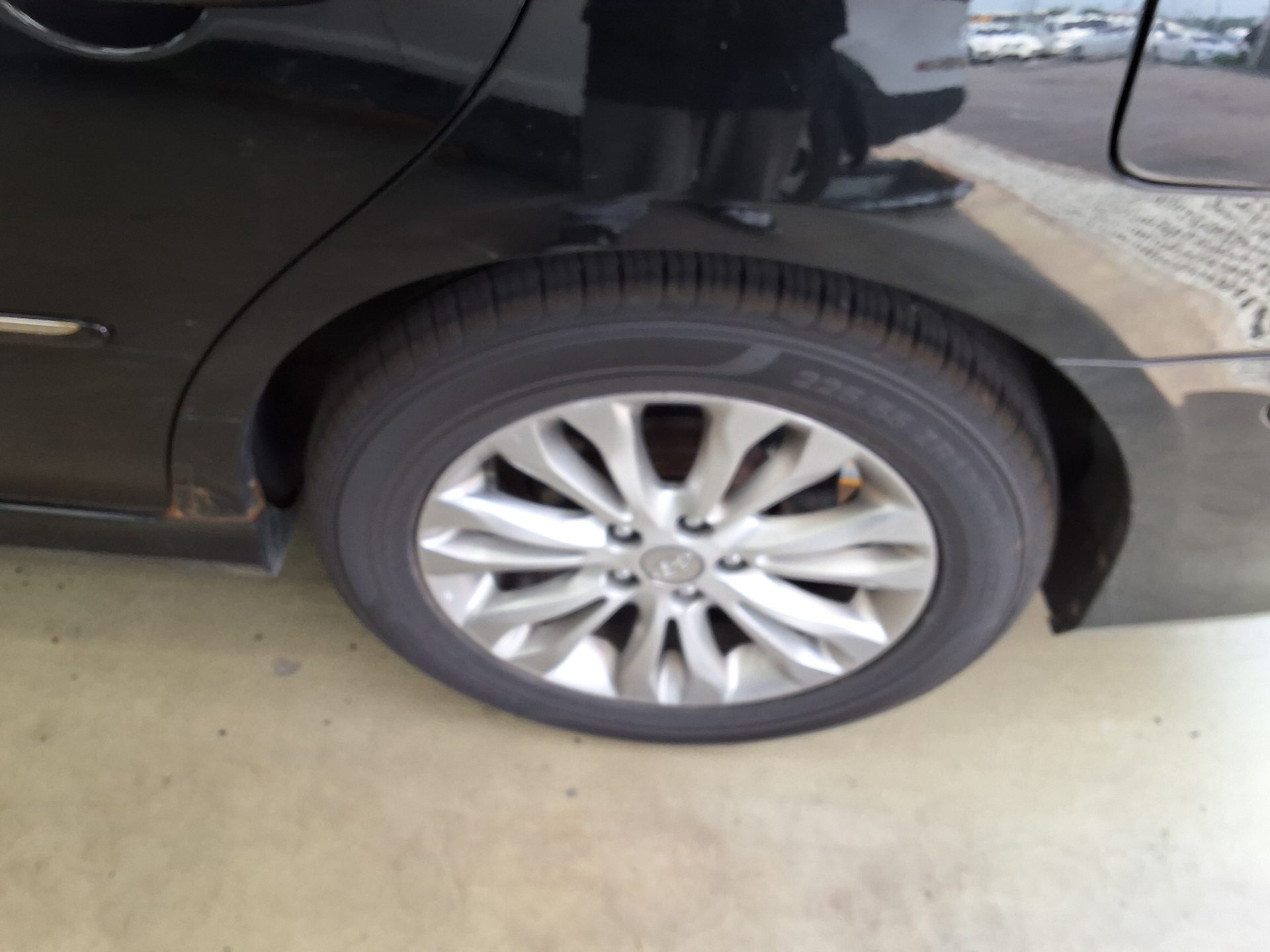 2010 - hyundai grandeur
