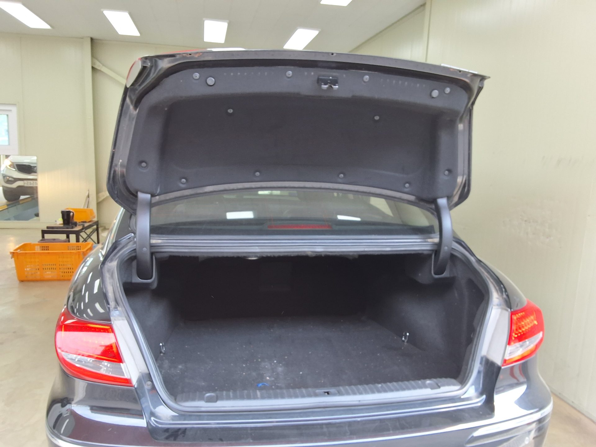 2010 - hyundai grandeur