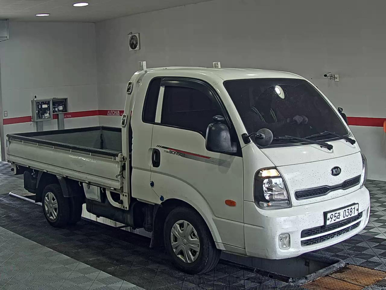 2020 - kia bongo